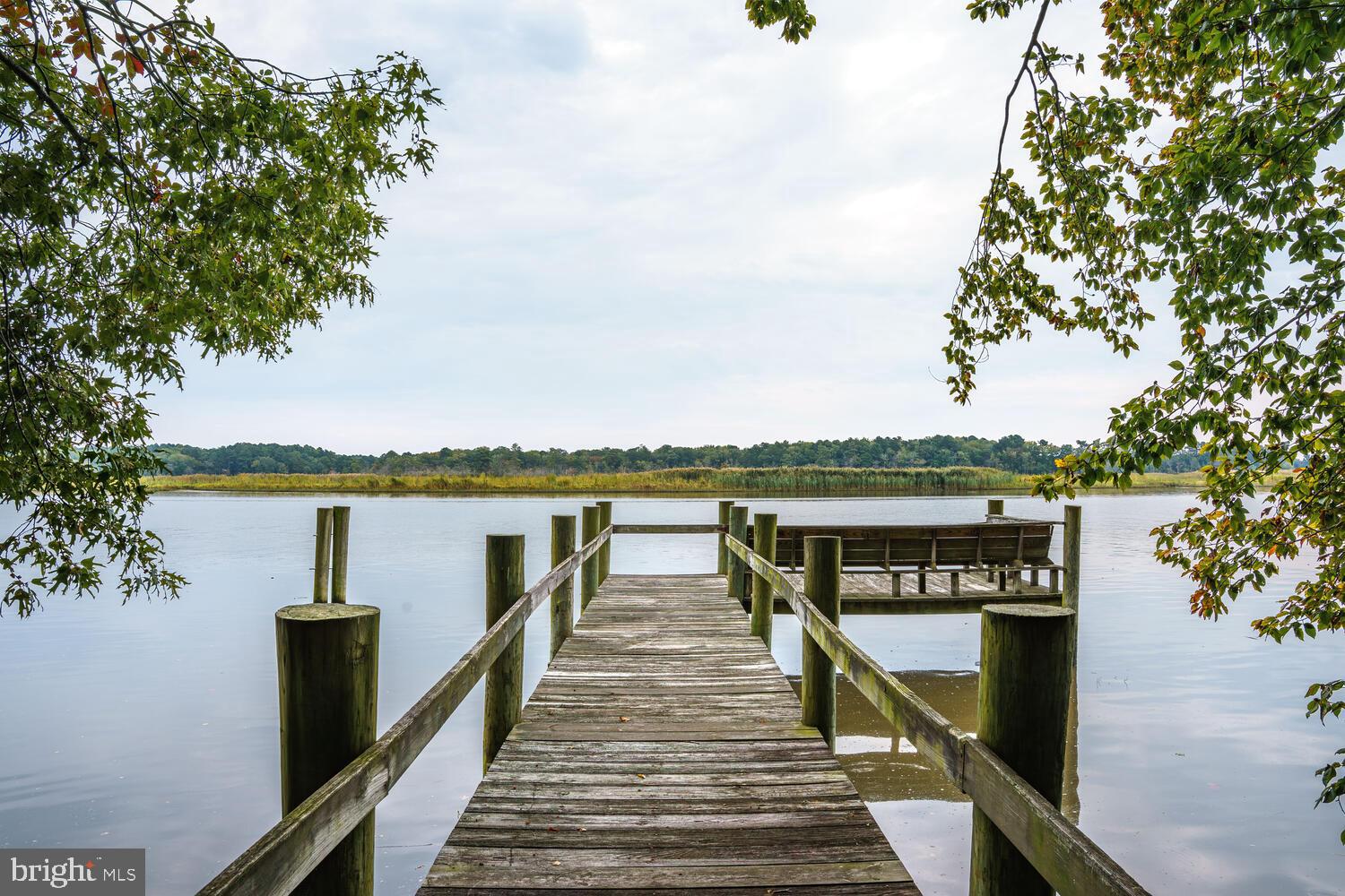 HIGH BANKS - Residential