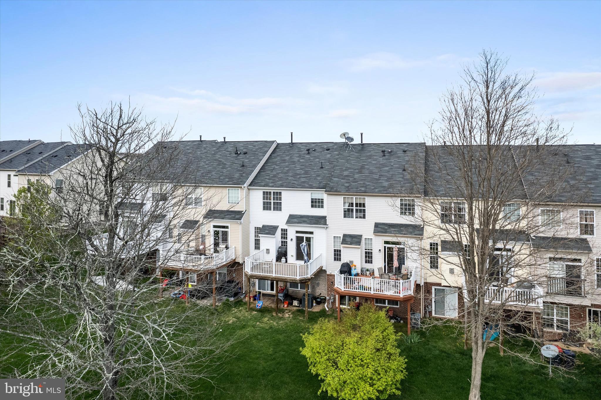 BLUE RIDGE SHADOWS TOWNS - Residential