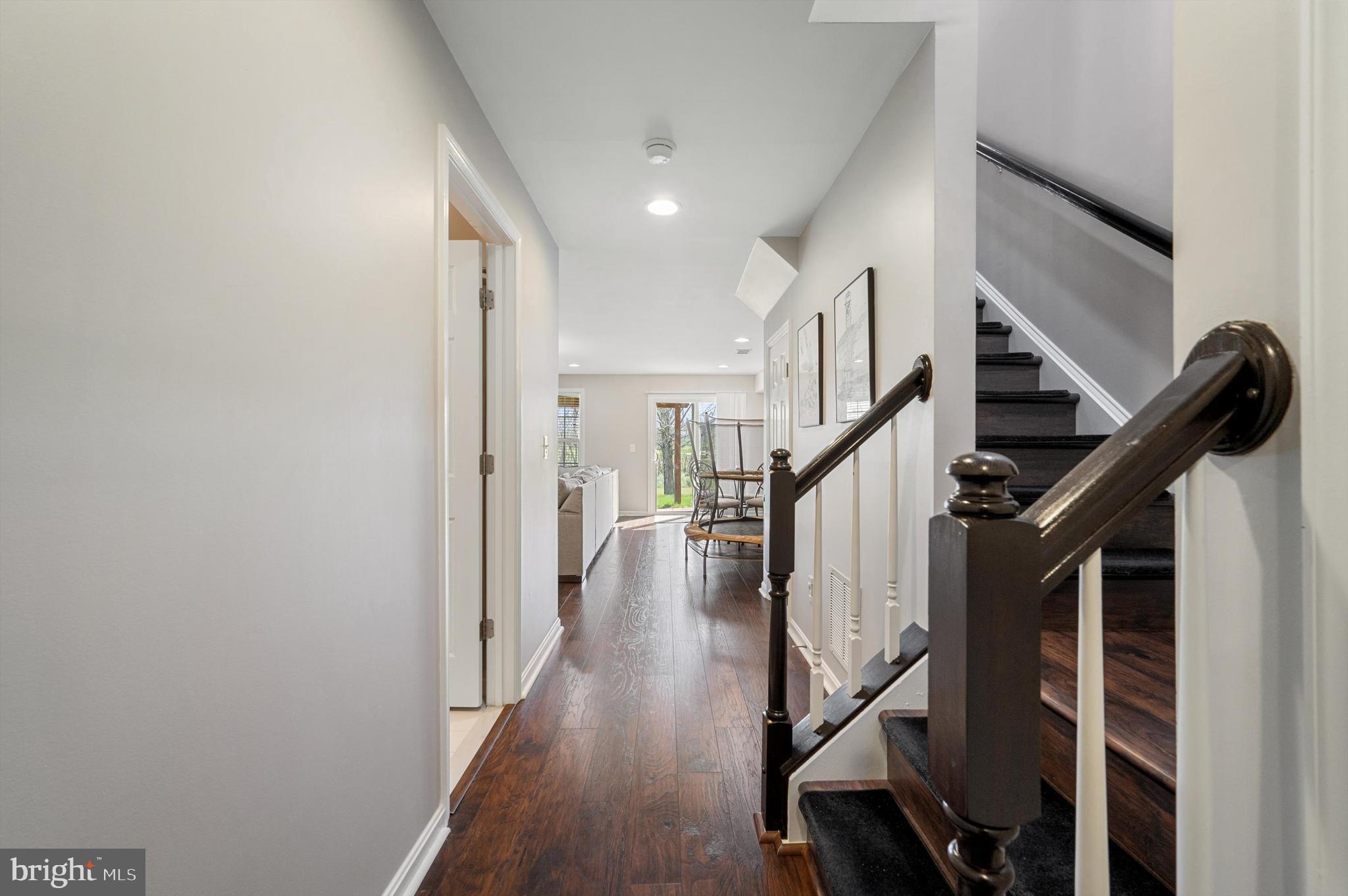 BLUE RIDGE SHADOWS TOWNS - Residential