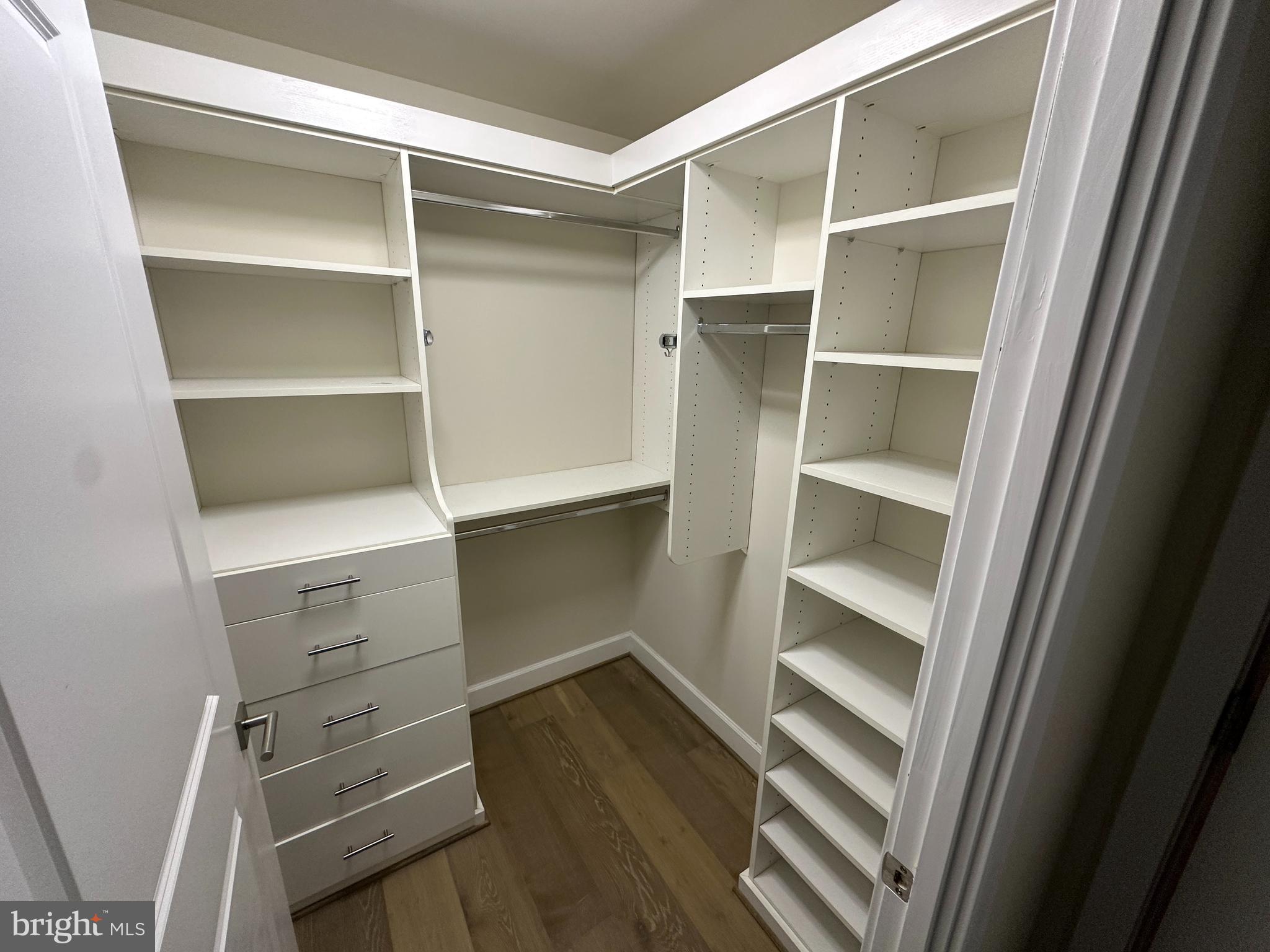 DOWNTOWN BETHESDA - Residential Lease