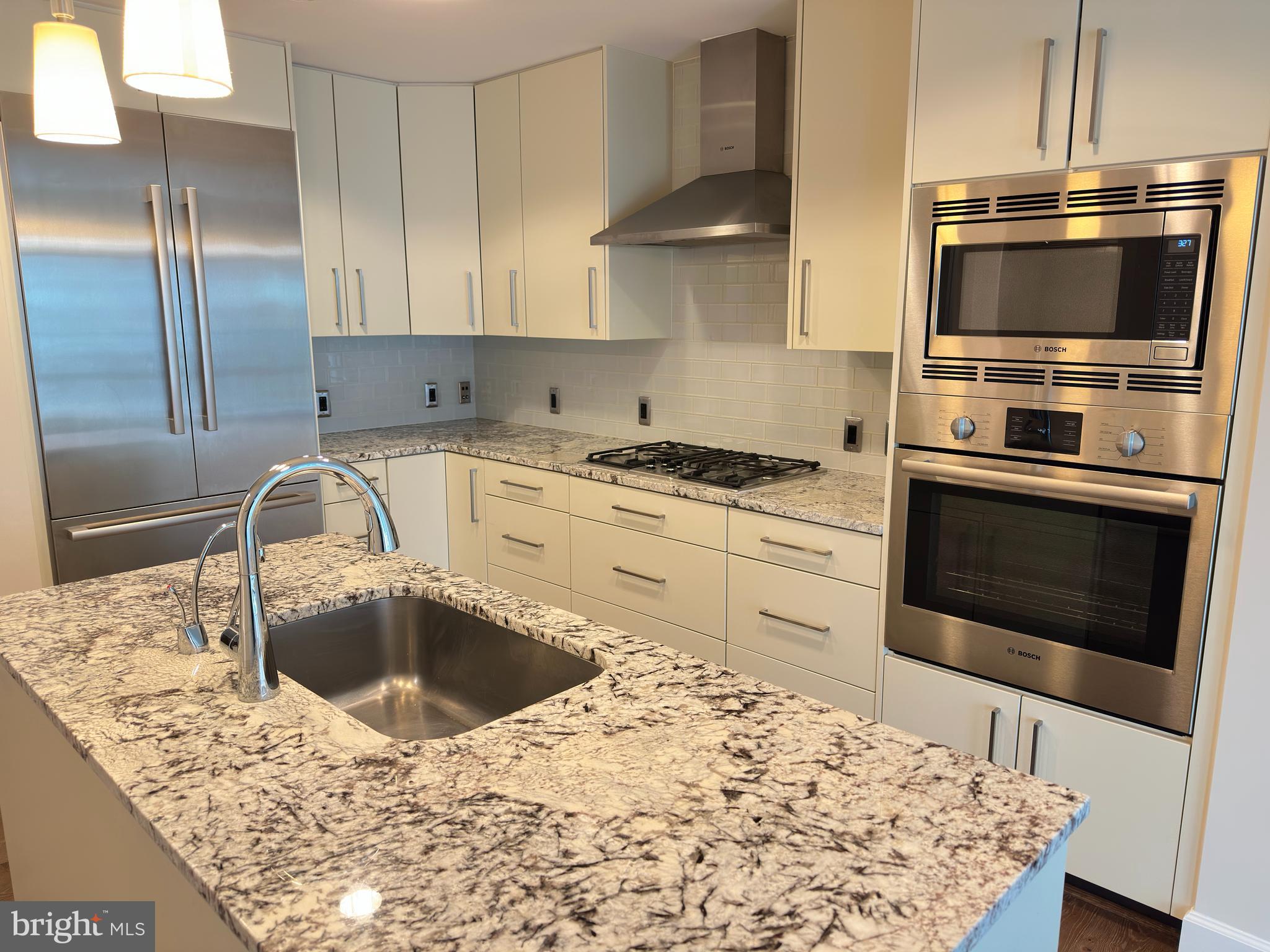 DOWNTOWN BETHESDA - Residential Lease