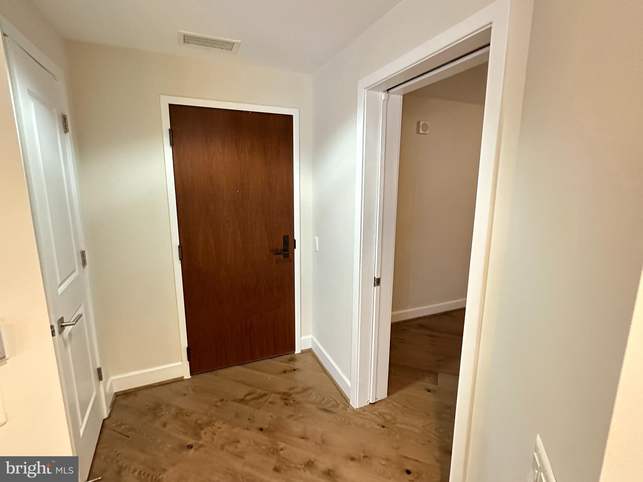 DOWNTOWN BETHESDA - Residential Lease