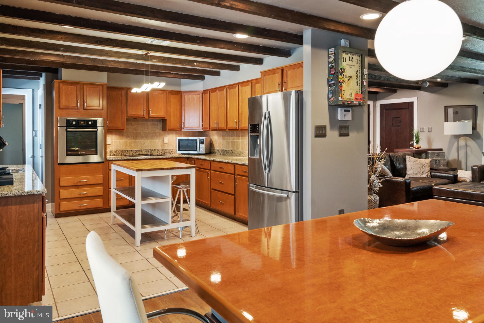 000 - Residential Lease