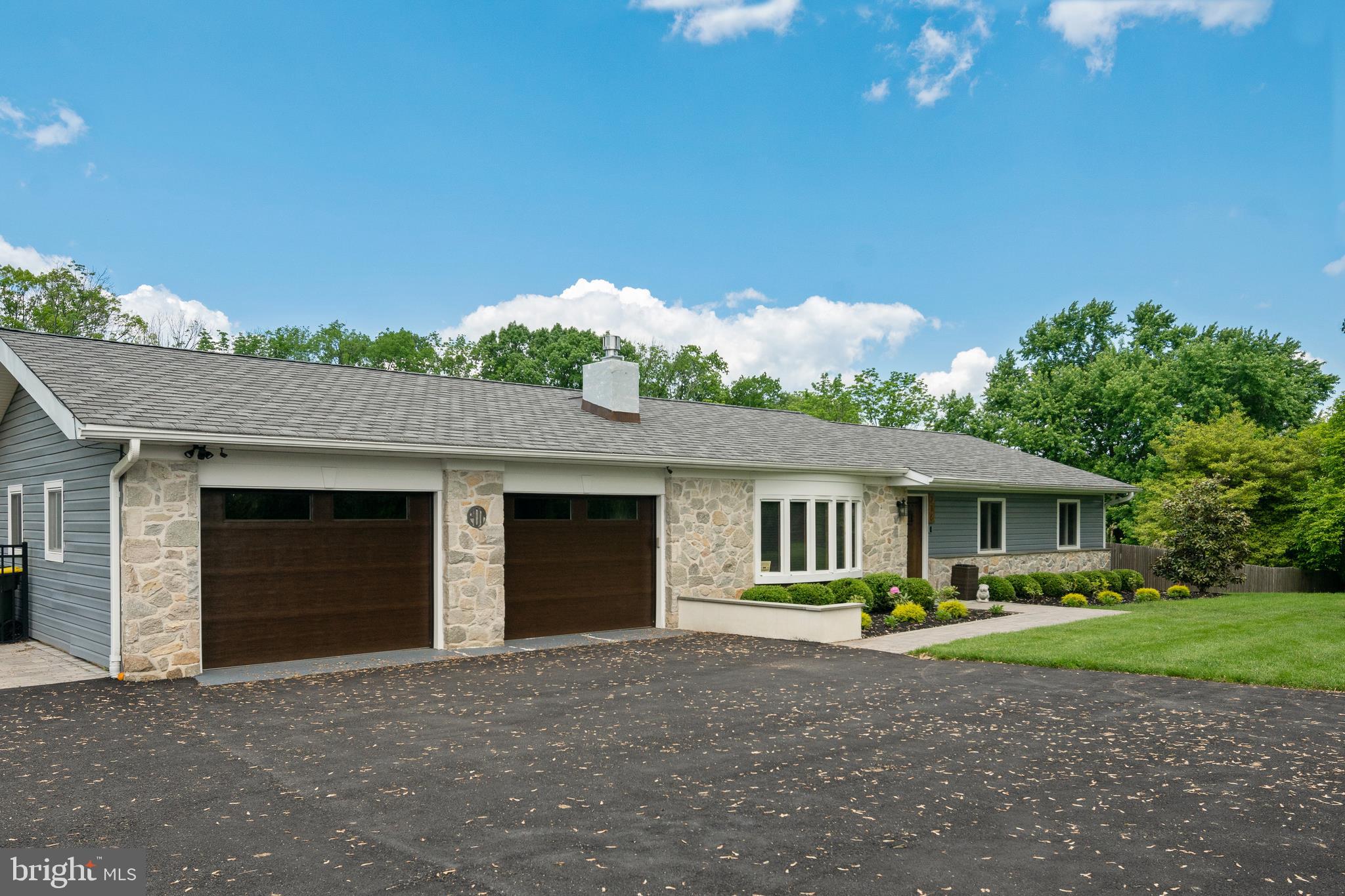 000 - Residential Lease