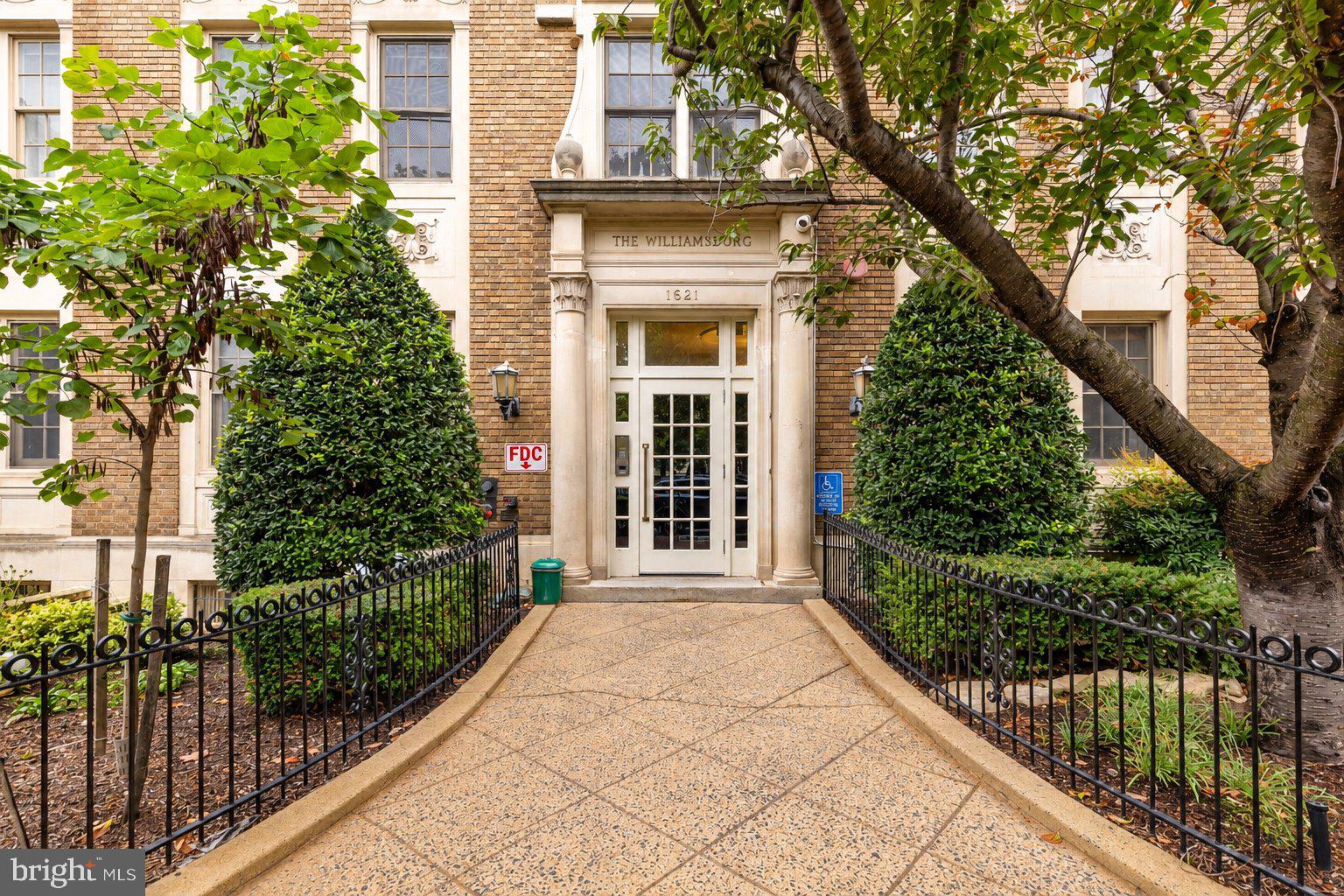 1621 T STREET NW 605