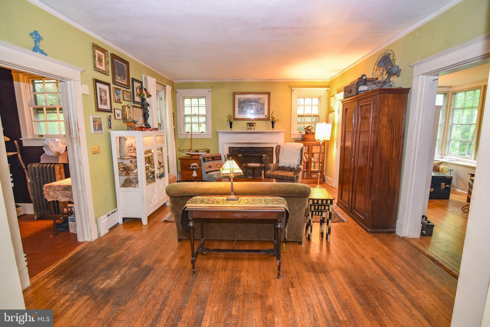 ROLAND PARK - Residential