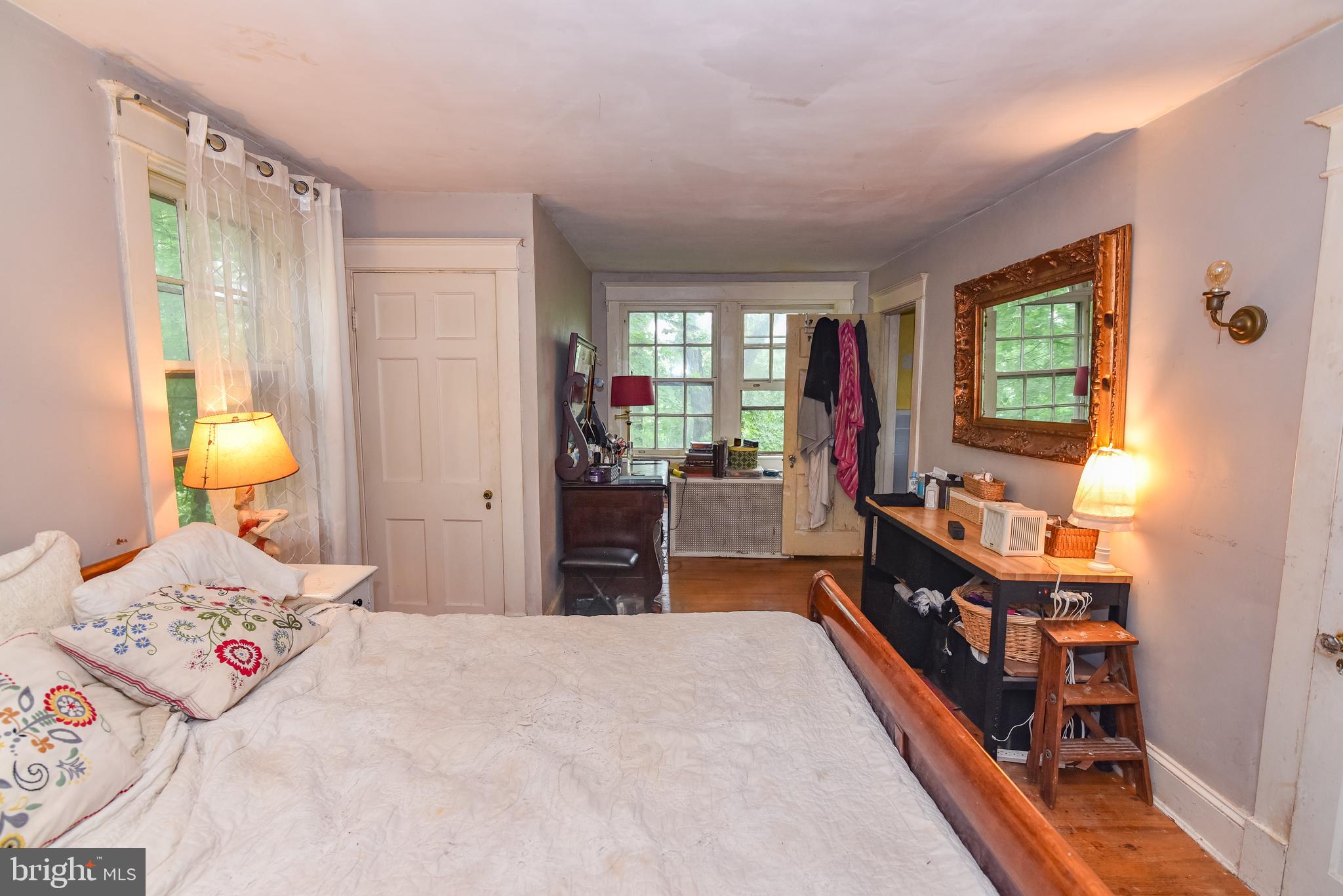 ROLAND PARK - Residential
