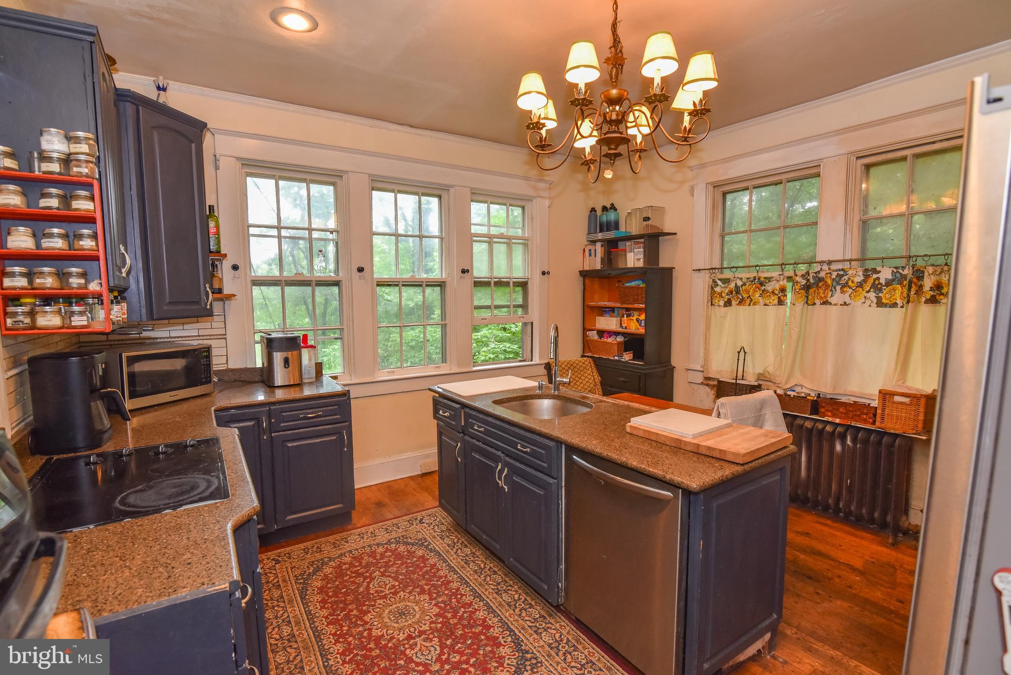 ROLAND PARK - Residential