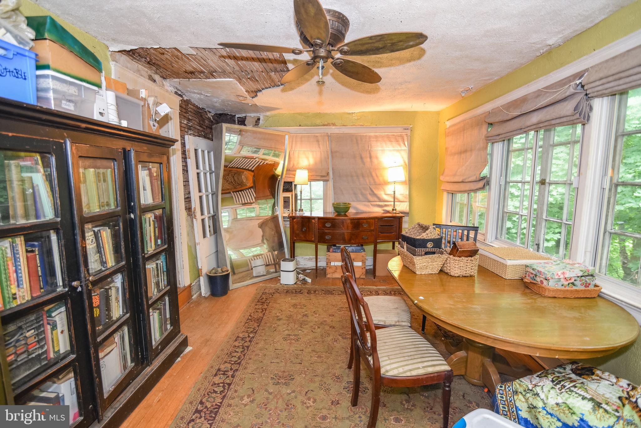 ROLAND PARK - Residential