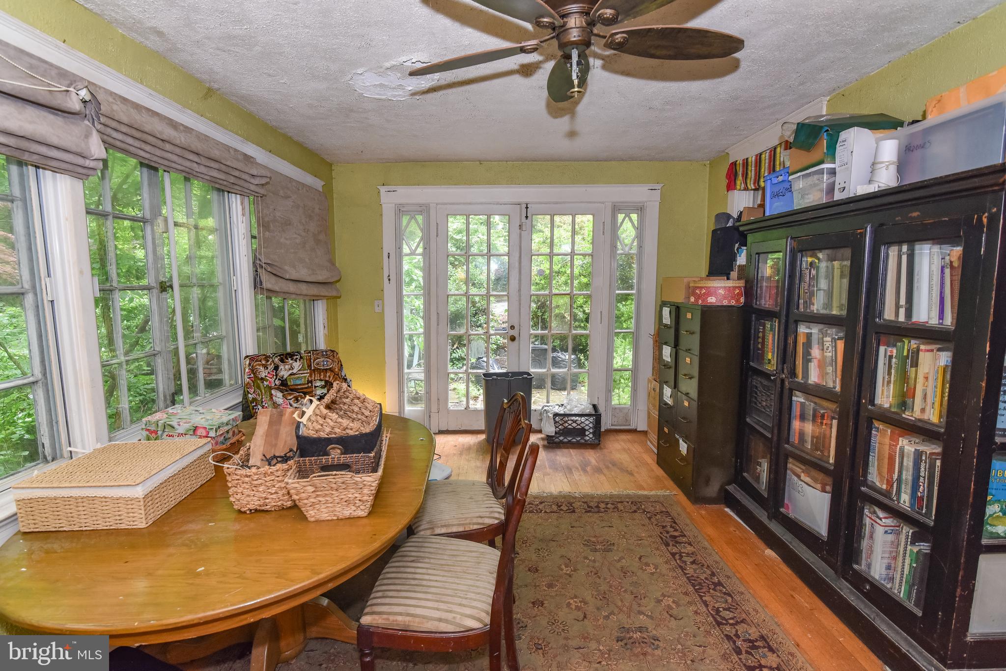 ROLAND PARK - Residential