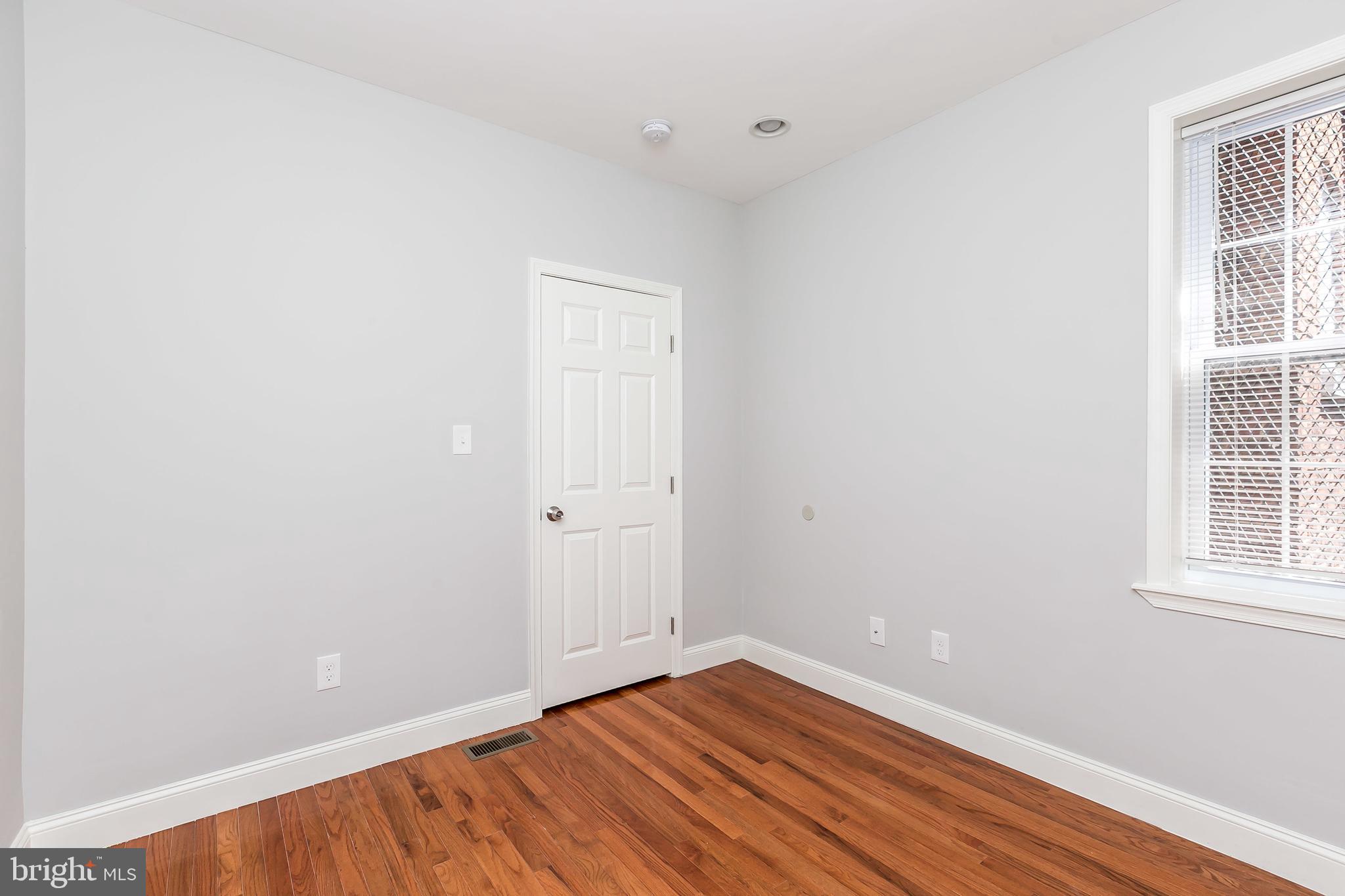 HARWOOD - Residential Lease