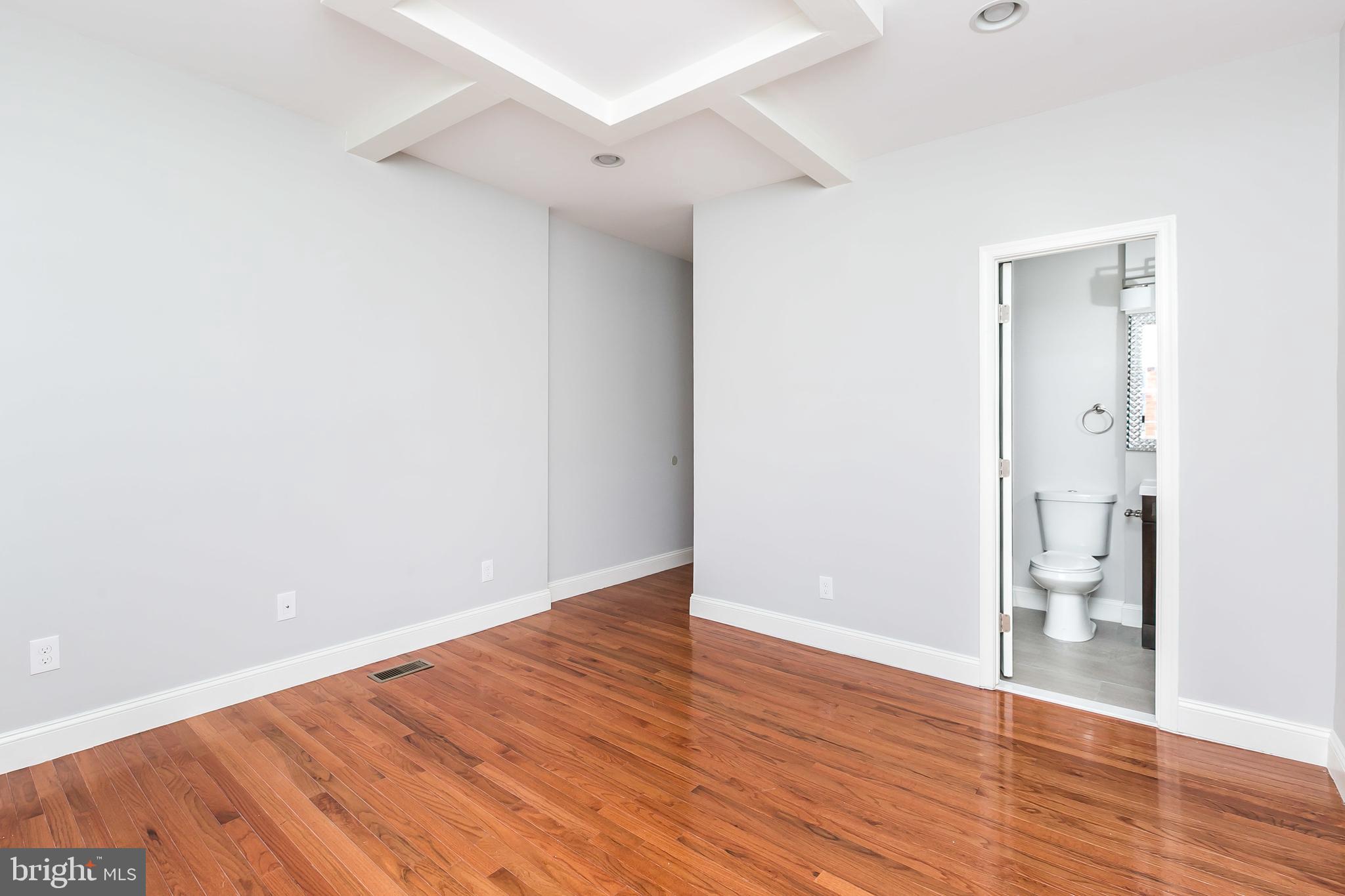 HARWOOD - Residential Lease