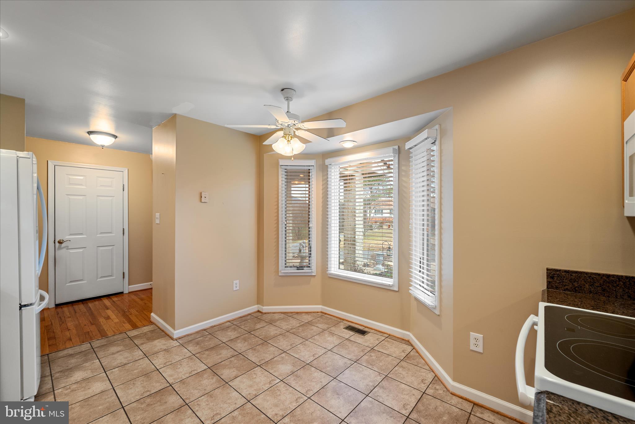 GRAND VIEW ESTATES - Residential