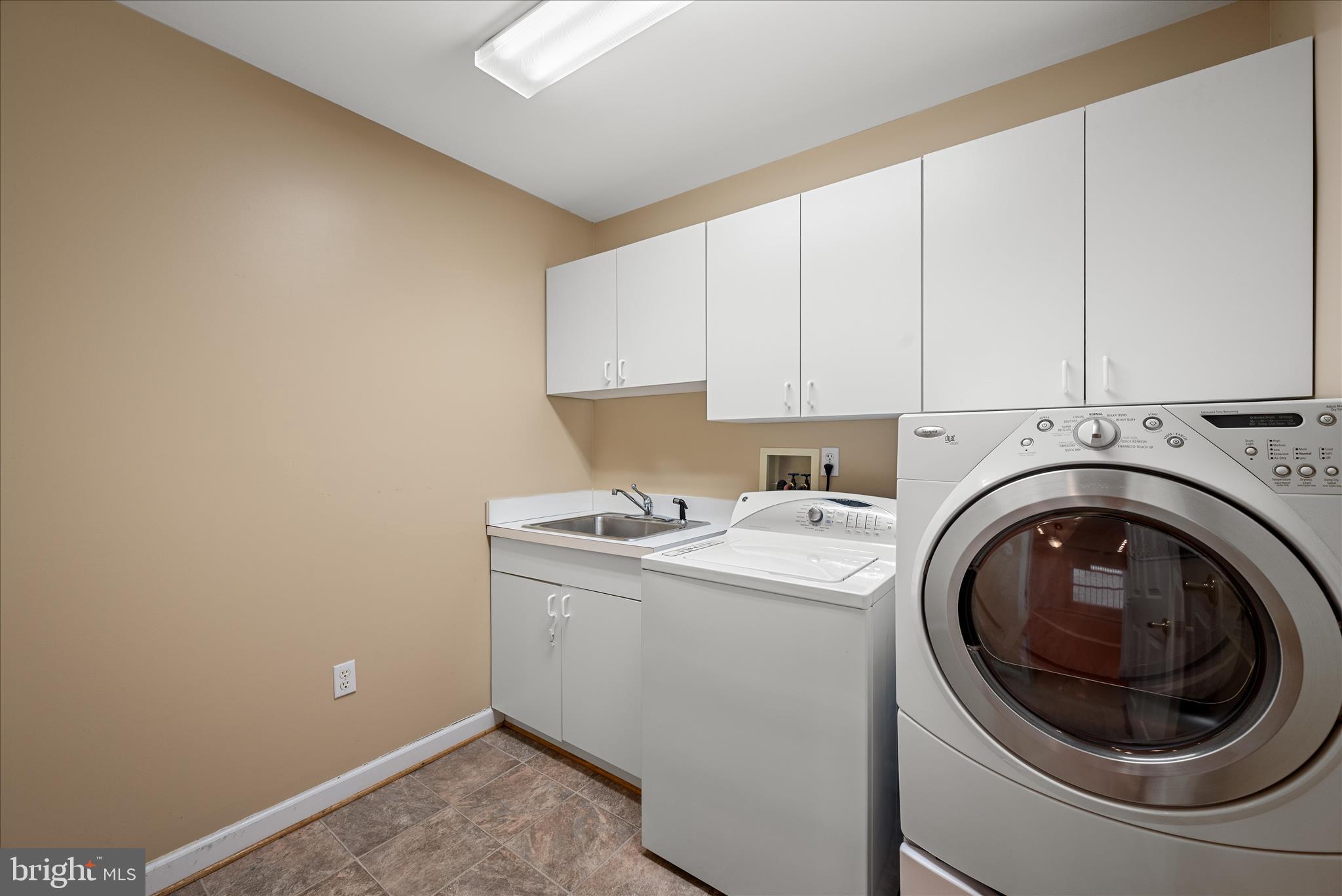 GRAND VIEW ESTATES - Residential