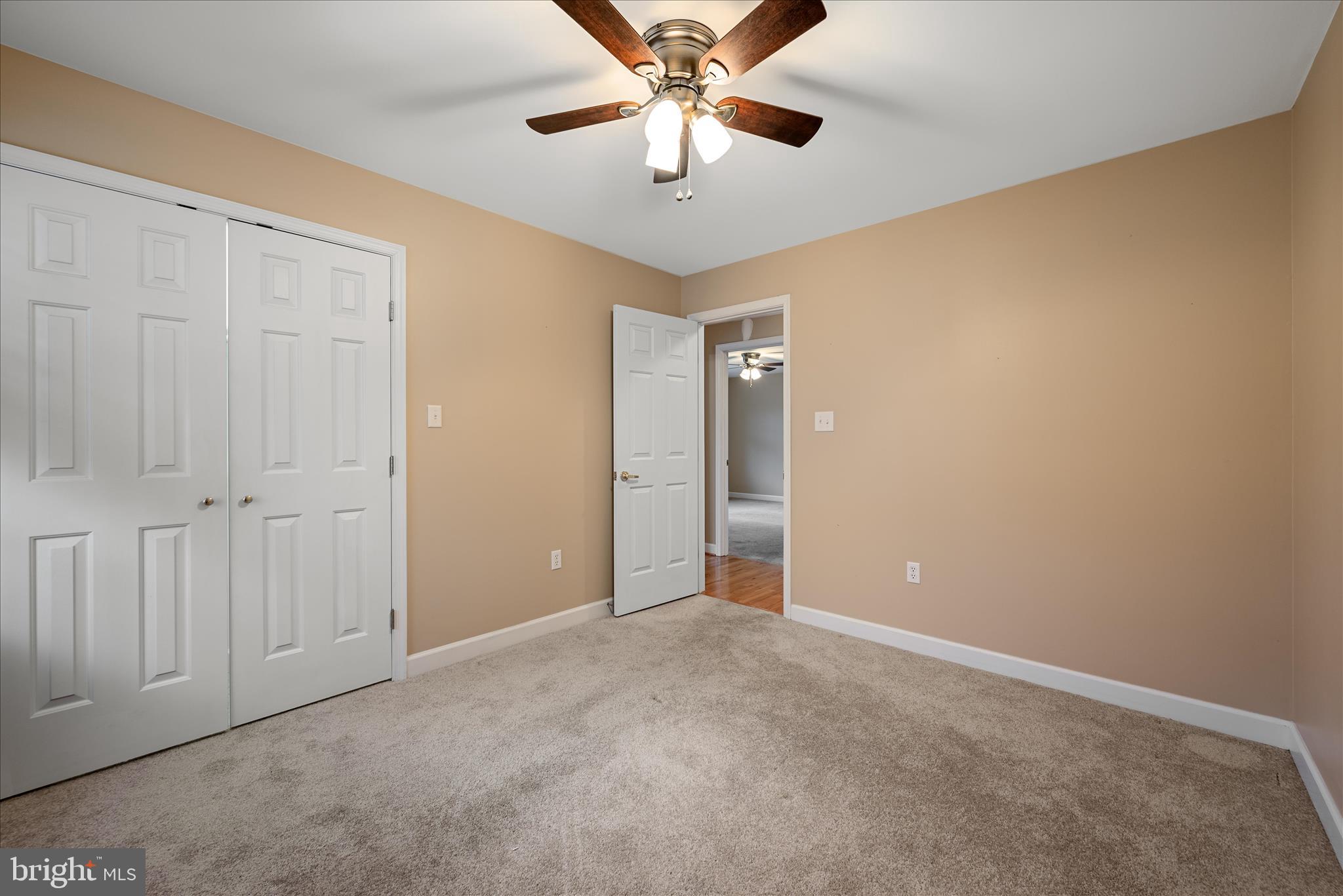 GRAND VIEW ESTATES - Residential