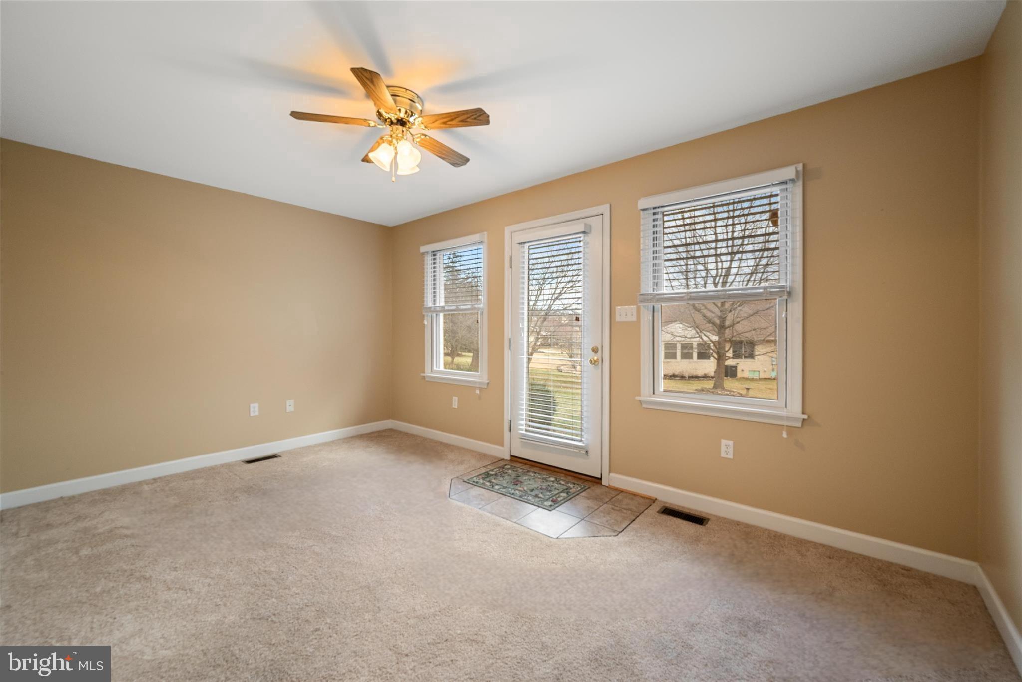 GRAND VIEW ESTATES - Residential