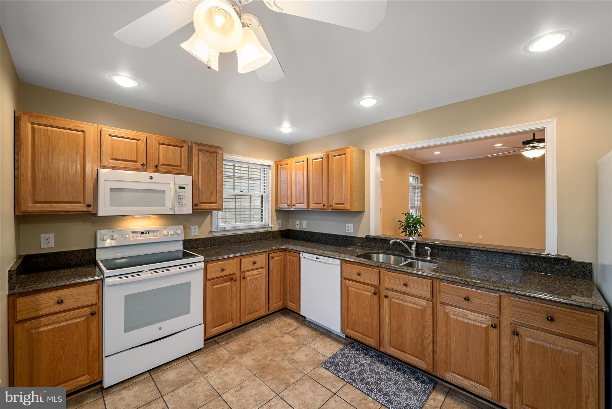 GRAND VIEW ESTATES - Residential