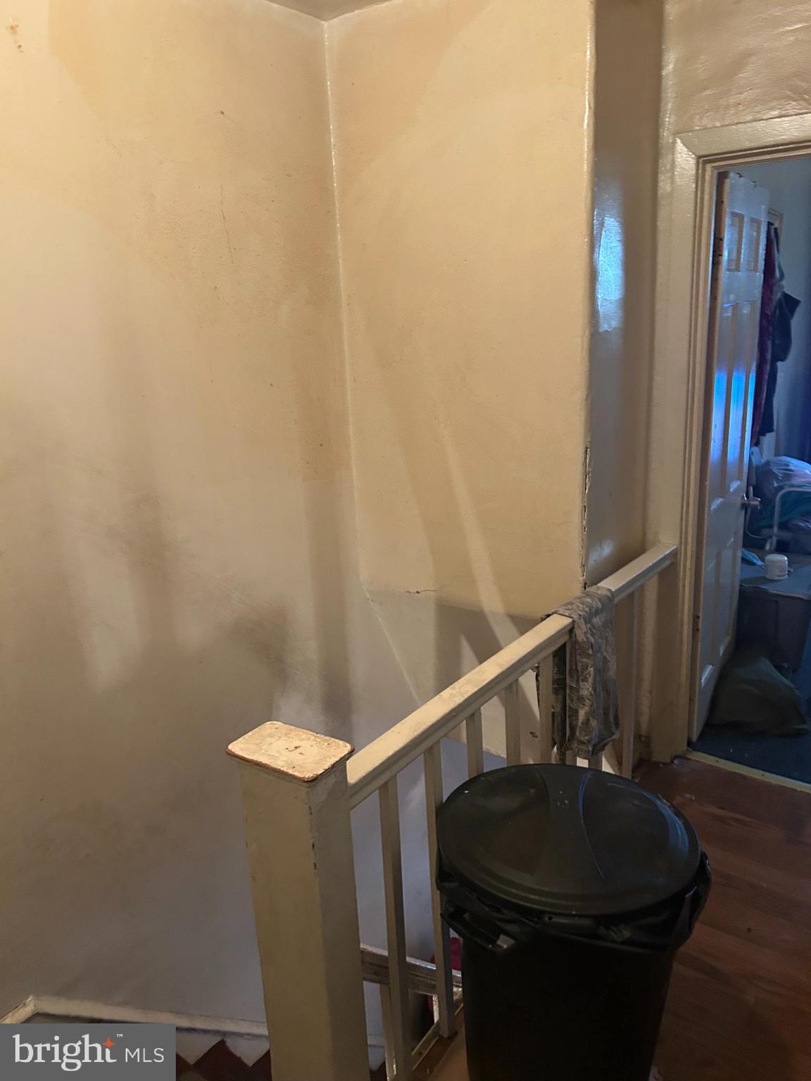 ELMWOOD PARK - Residential