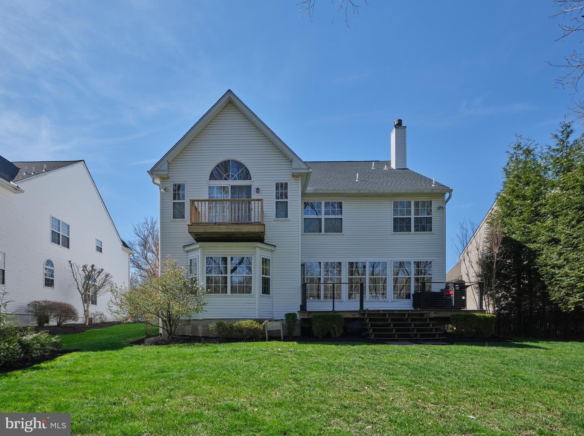 RIVERWOODS - Residential