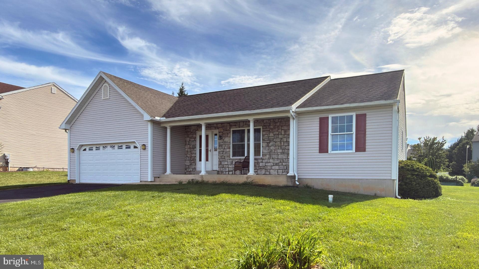 12 OSWEGO LANE