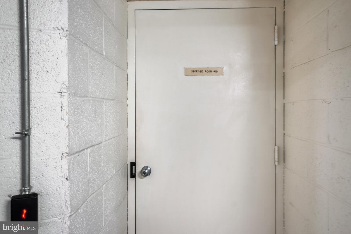 MONTEBELLO - Residential