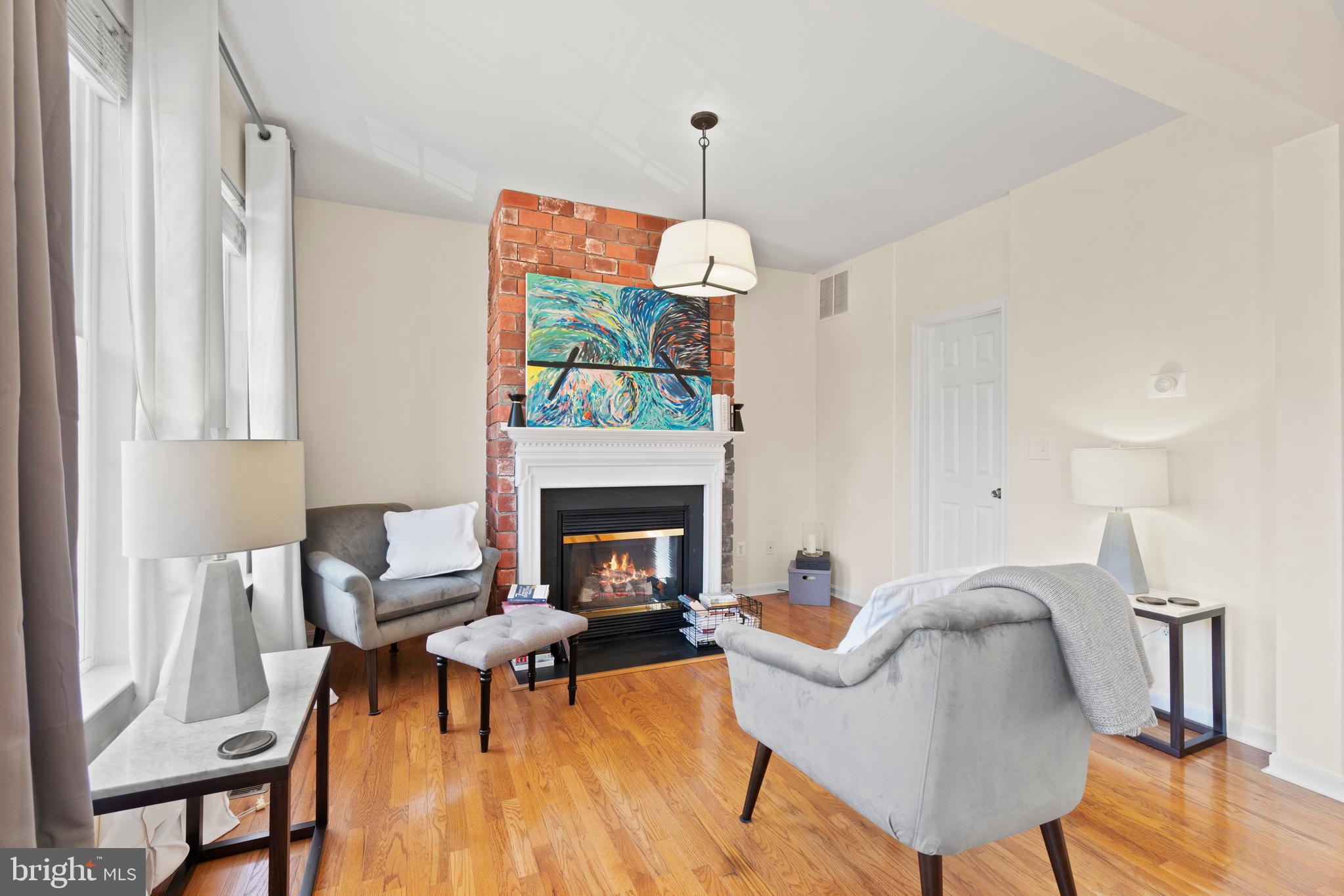 BRAEMAR - Residential