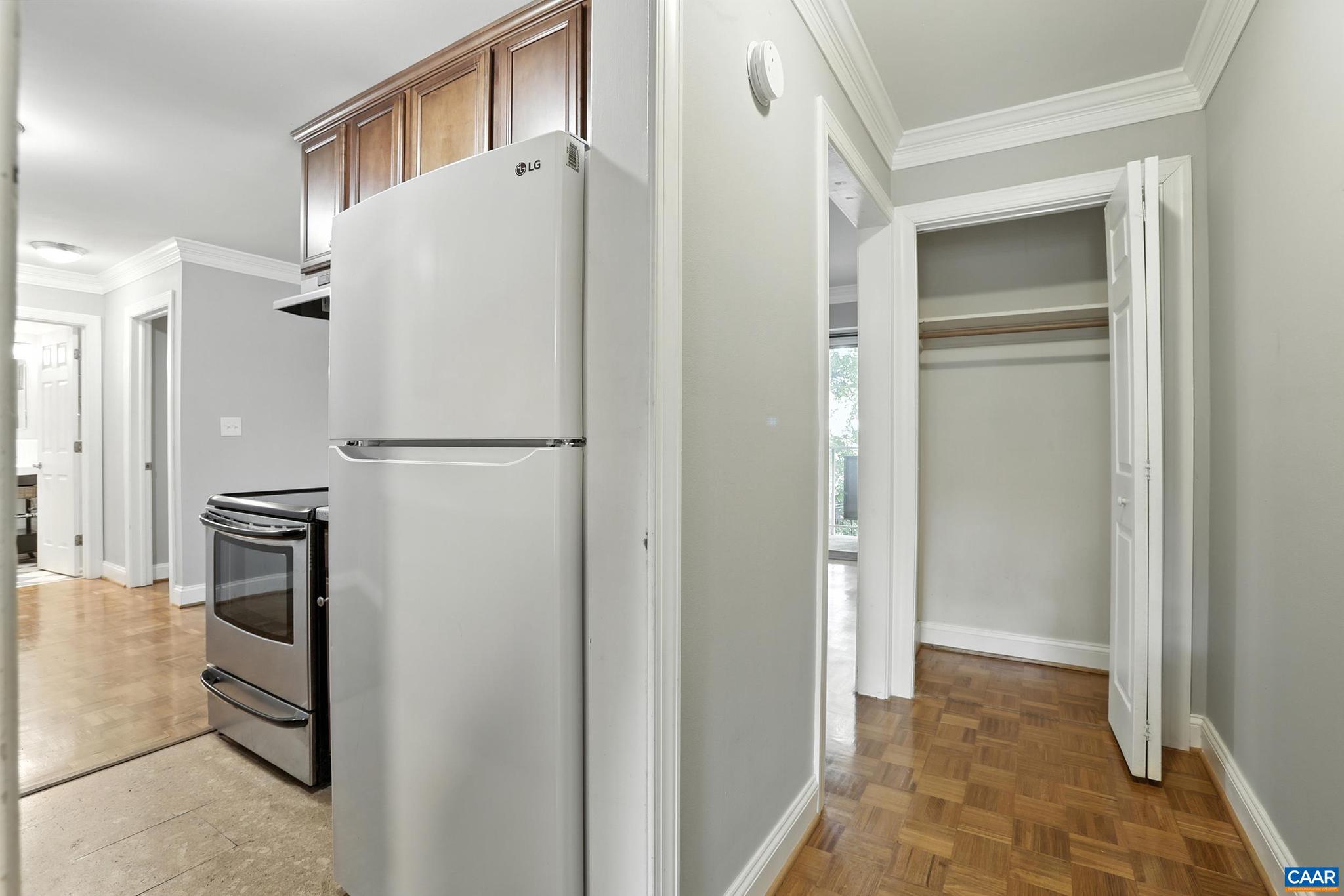1800 JEFFERSON PARK AVE 120