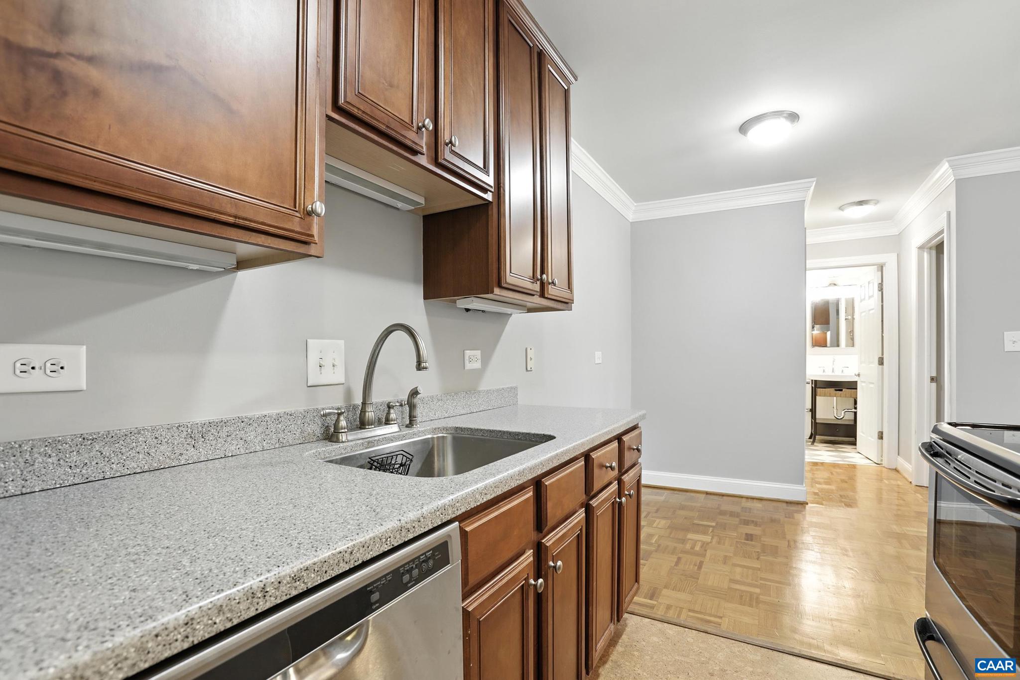 1800 JEFFERSON PARK AVE 120