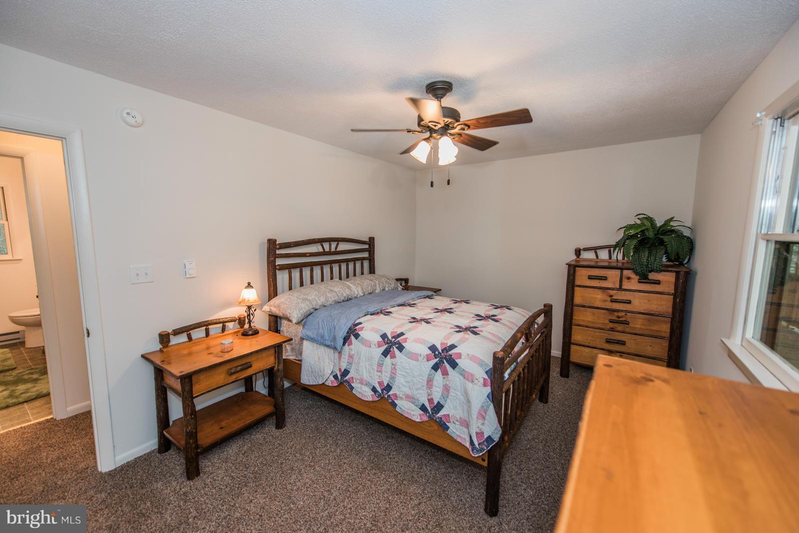 ROUSE MT - Residential