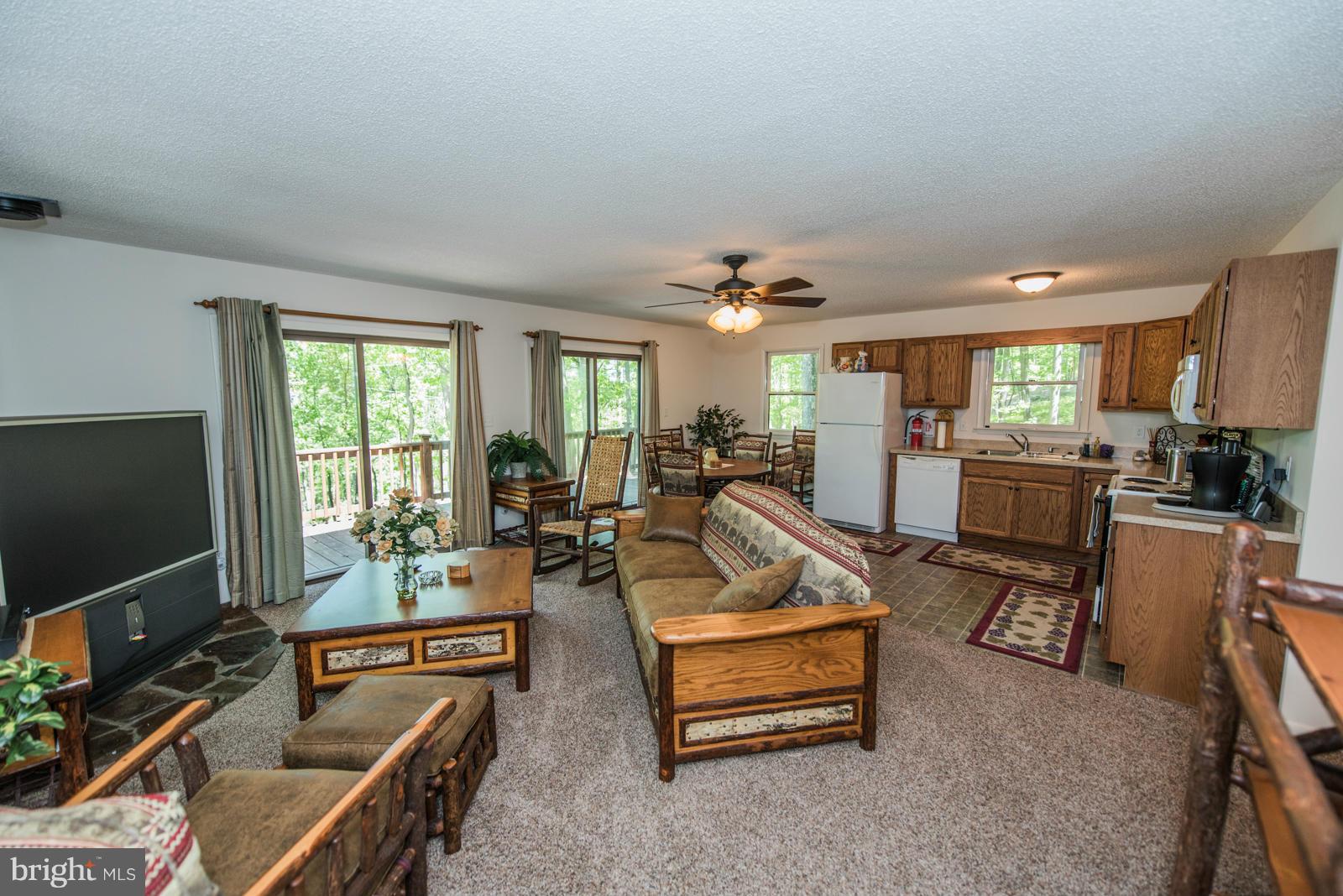 ROUSE MT - Residential