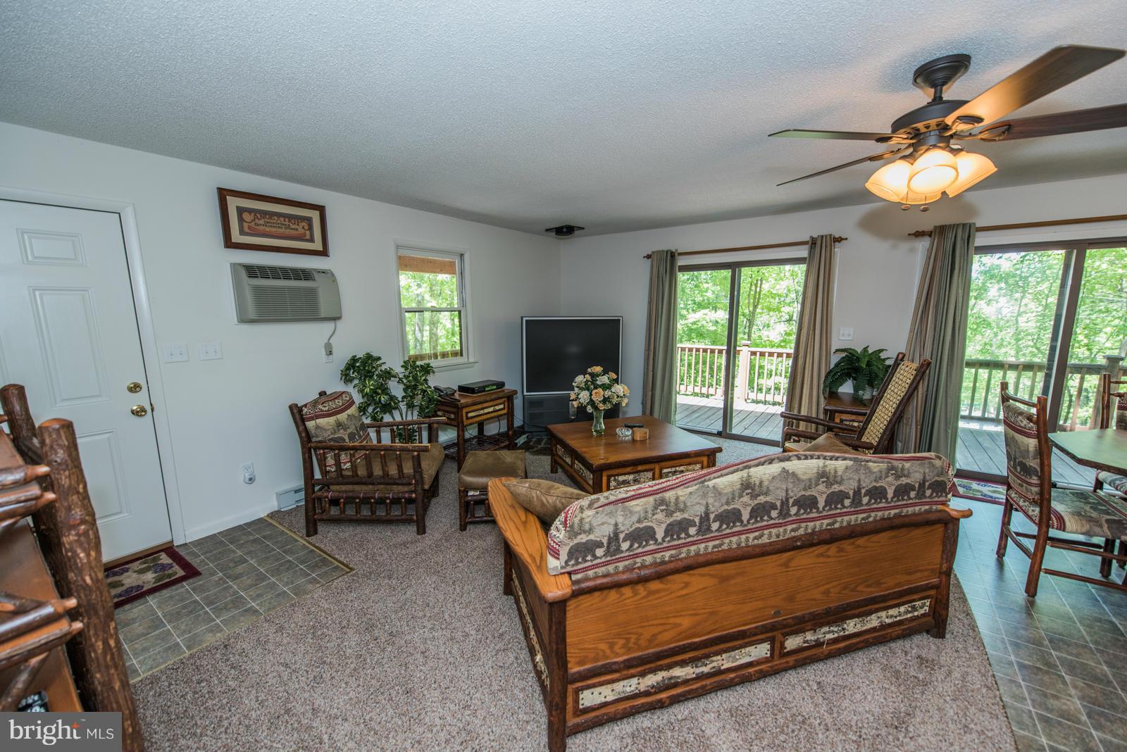 ROUSE MT - Residential