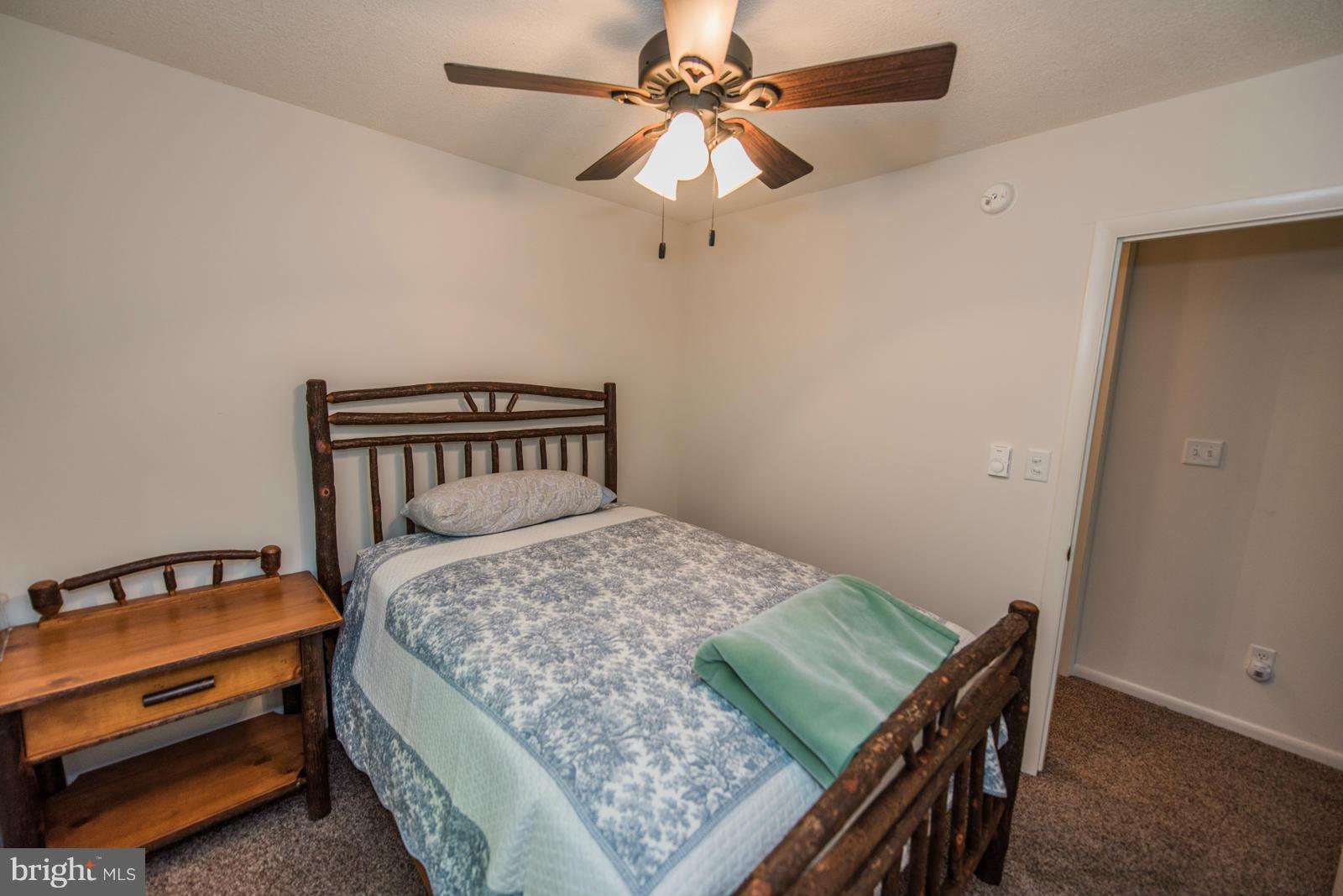 ROUSE MT - Residential