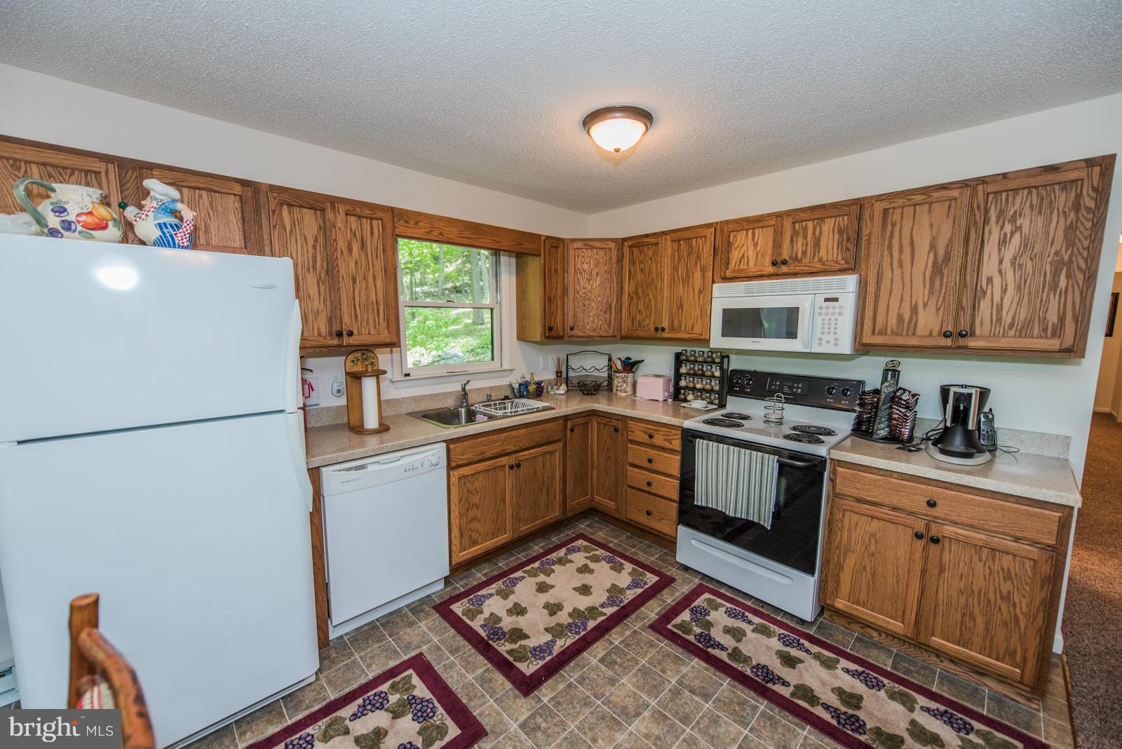 ROUSE MT - Residential