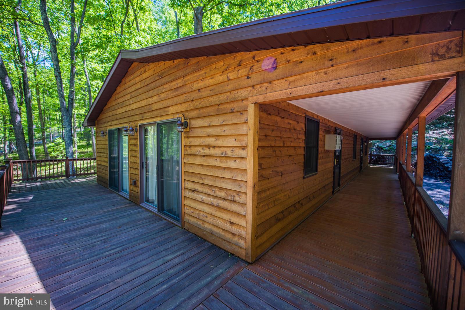 ROUSE MT - Residential