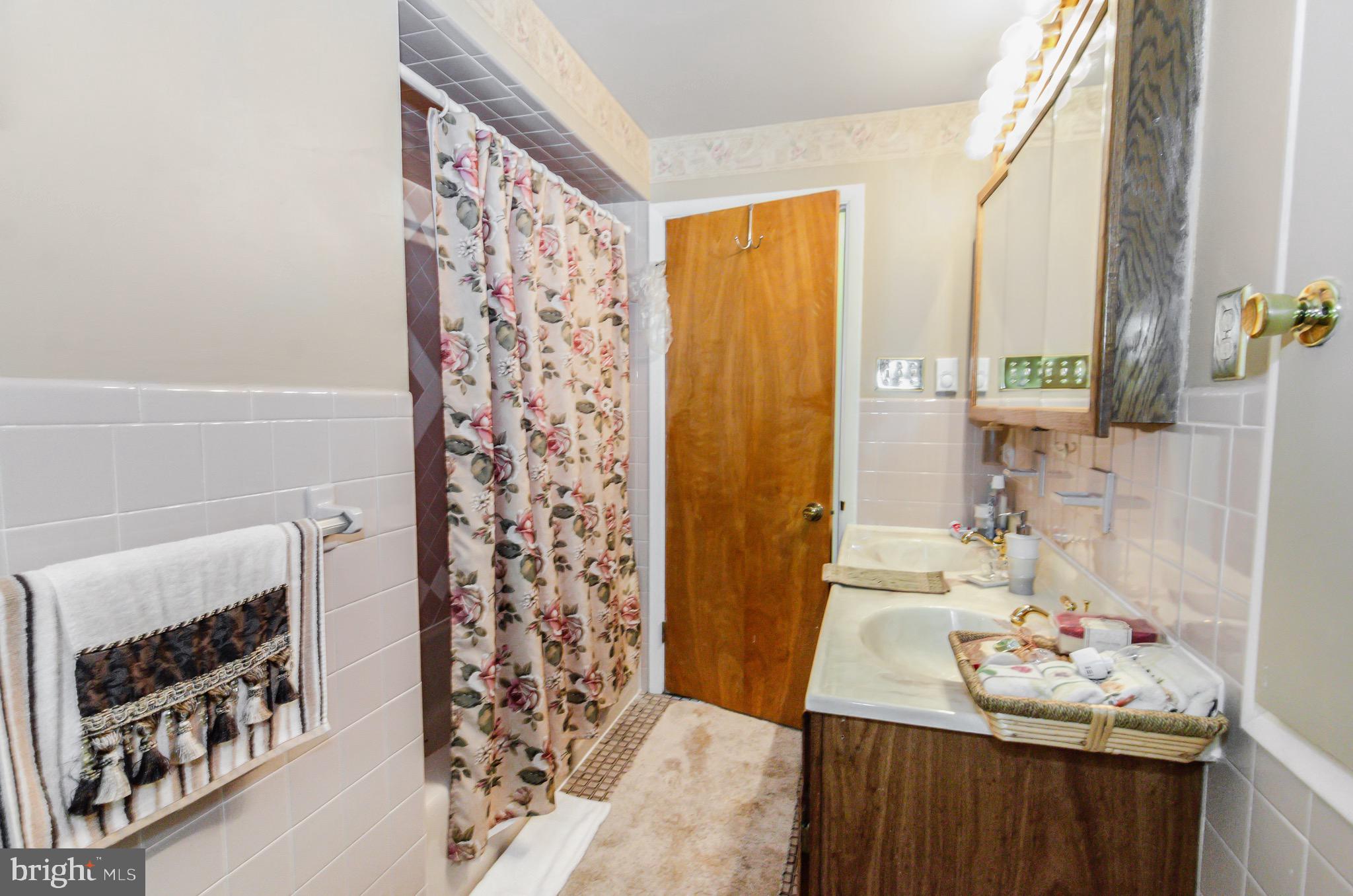 SHENANDOAH VALLEY - Residential