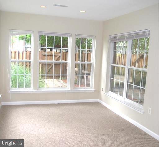 COLONNADE AT DULLES - Residential Lease