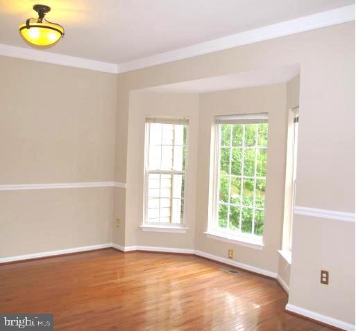 COLONNADE AT DULLES - Residential Lease