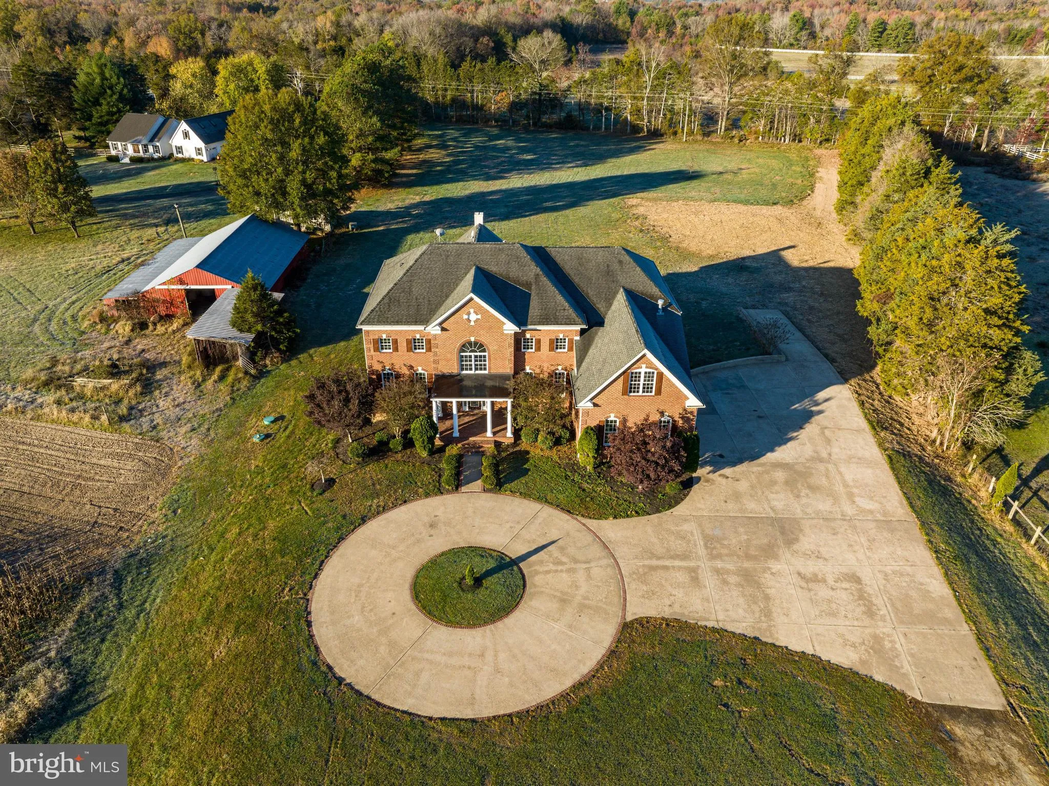 @you_n01 14980 Deepwood Lane, Nokesville, VA 20181 | MLS VAPW2061114