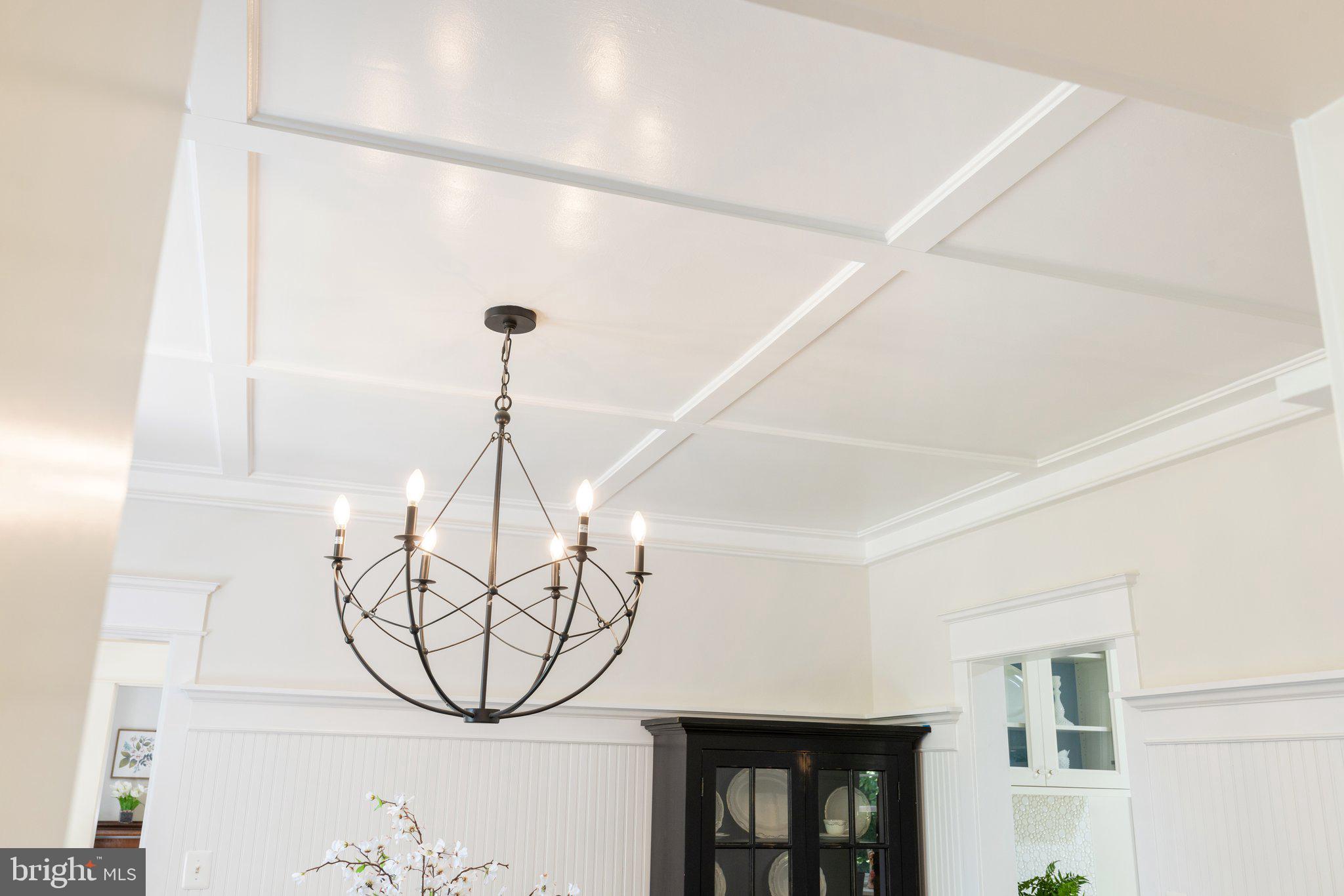 COUNTRY CLUB - Residential