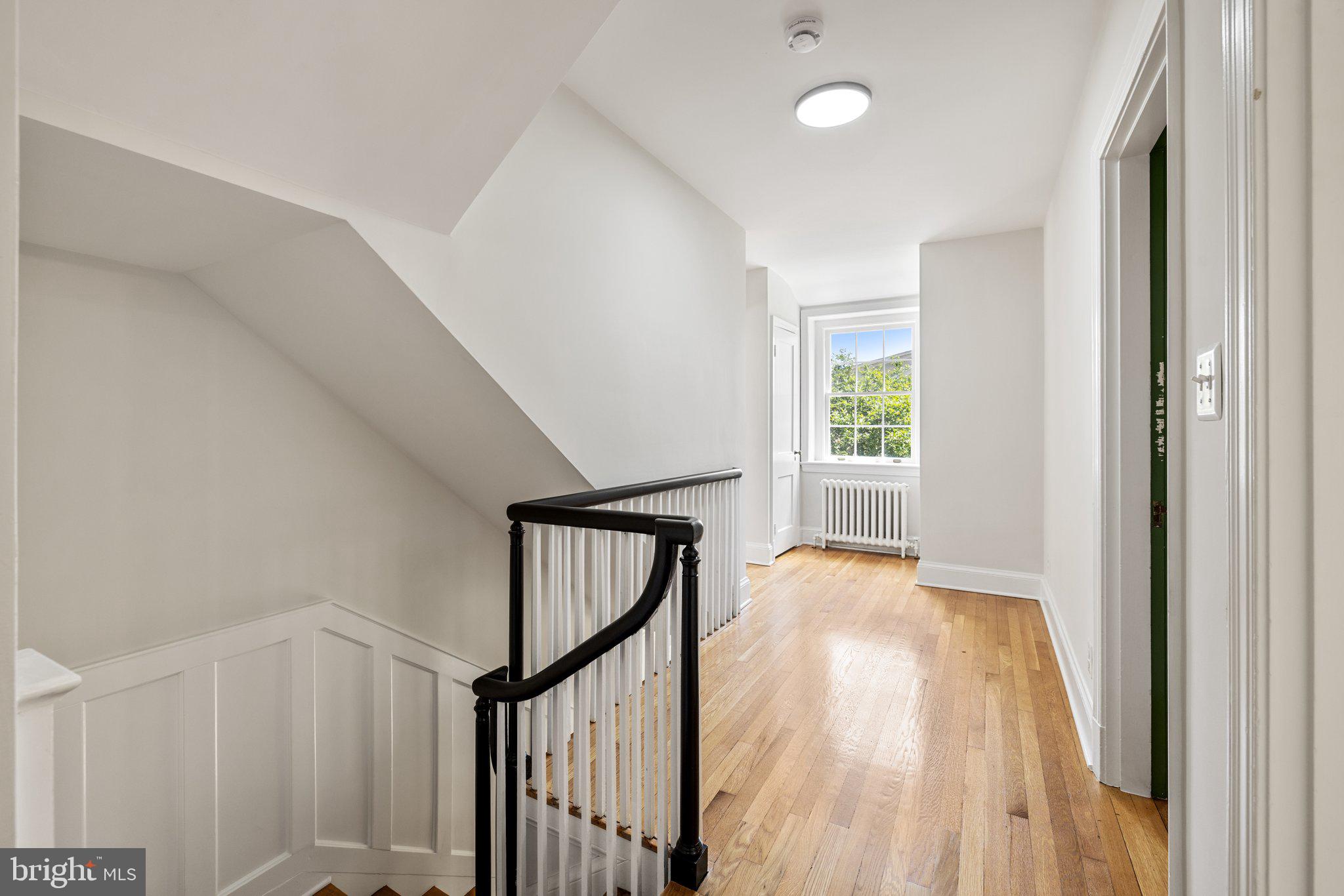 COUNTRY CLUB - Residential