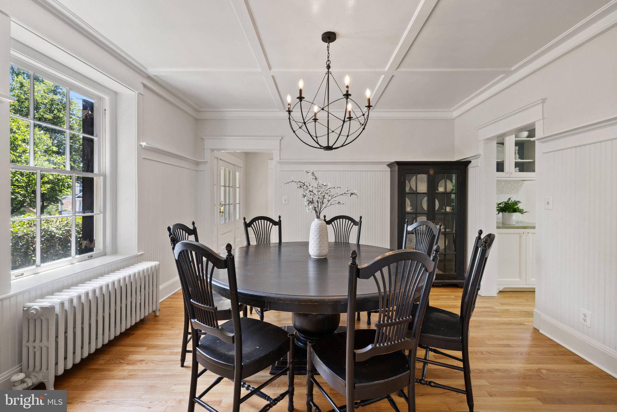 COUNTRY CLUB - Residential