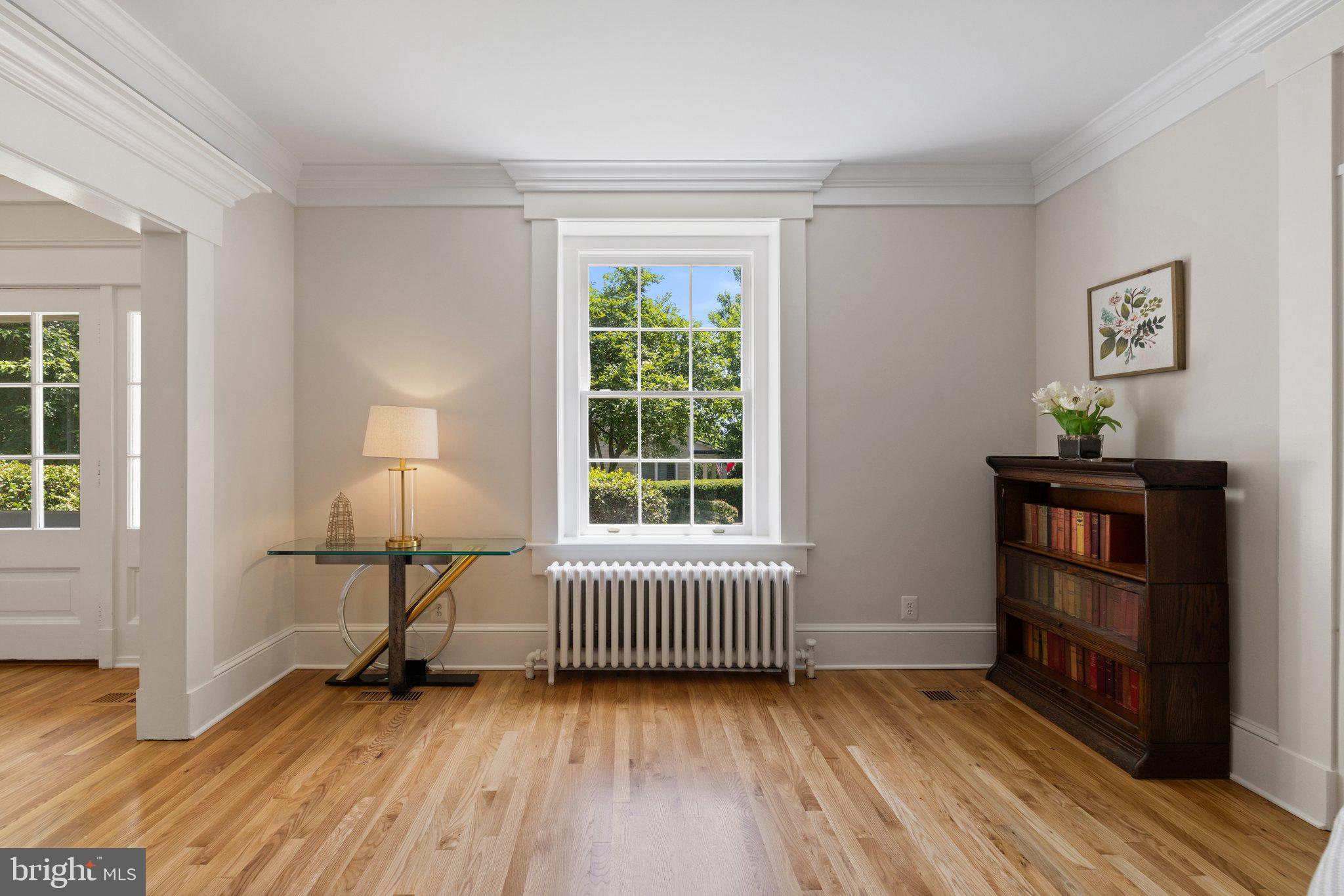 COUNTRY CLUB - Residential