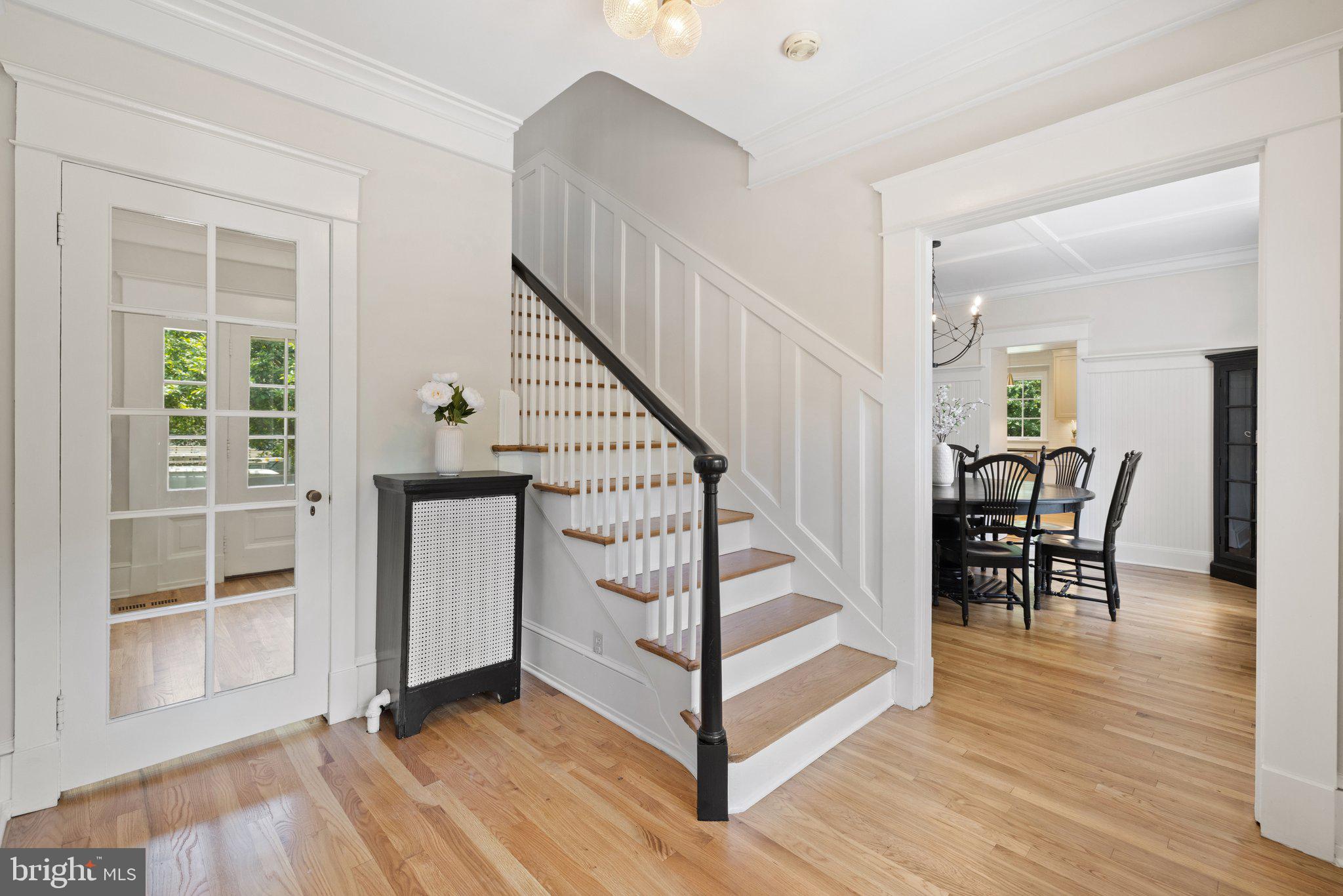 COUNTRY CLUB - Residential