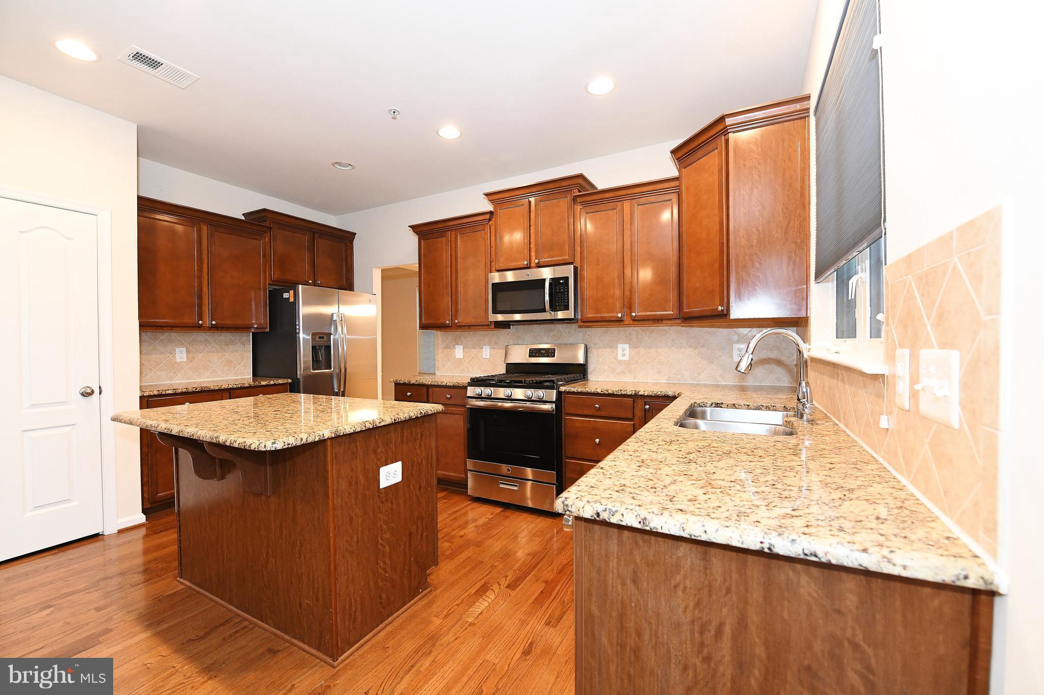 FAIRWOOD-PHASE 2-PLAT 10 - Residential