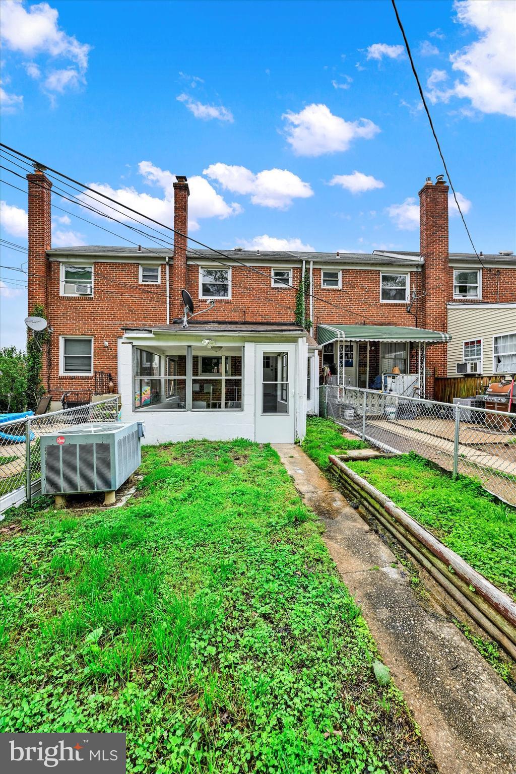 FRIENDSHIP GARDENS - Residential