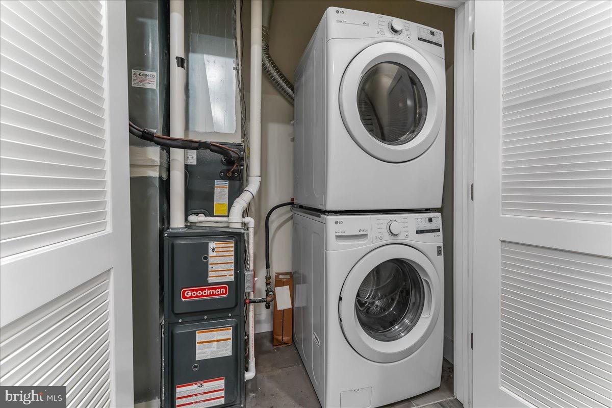 WEST KENSINGTON - Residential