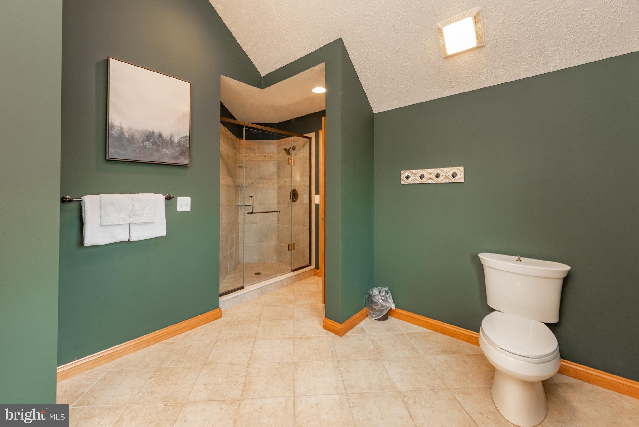 DEEP CREEK HIGHLANDS - Residential