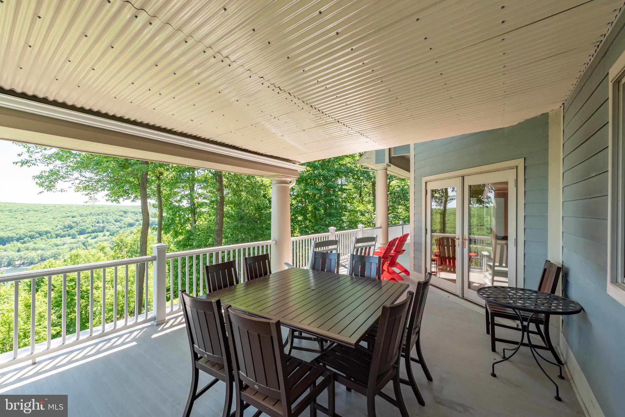 DEEP CREEK HIGHLANDS - Residential