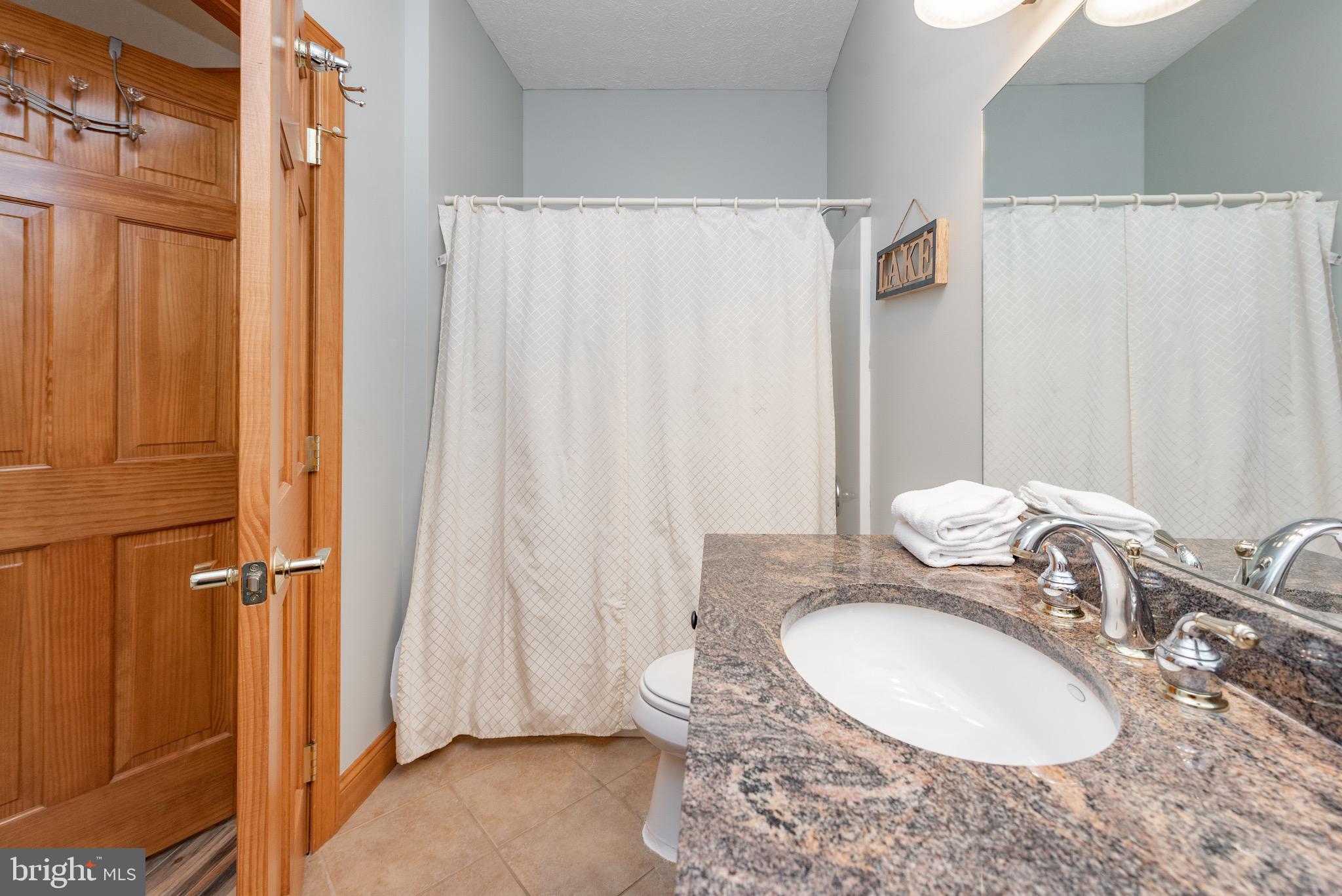 DEEP CREEK HIGHLANDS - Residential