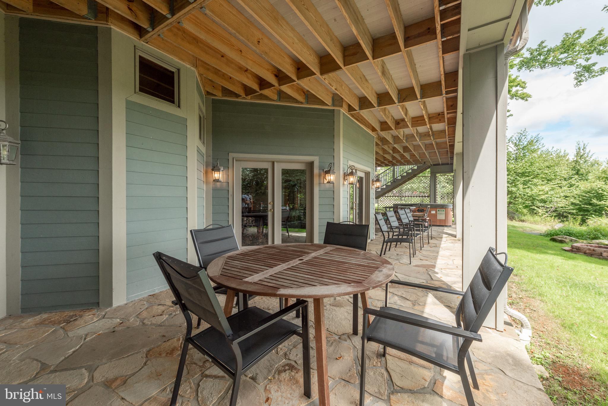 DEEP CREEK HIGHLANDS - Residential